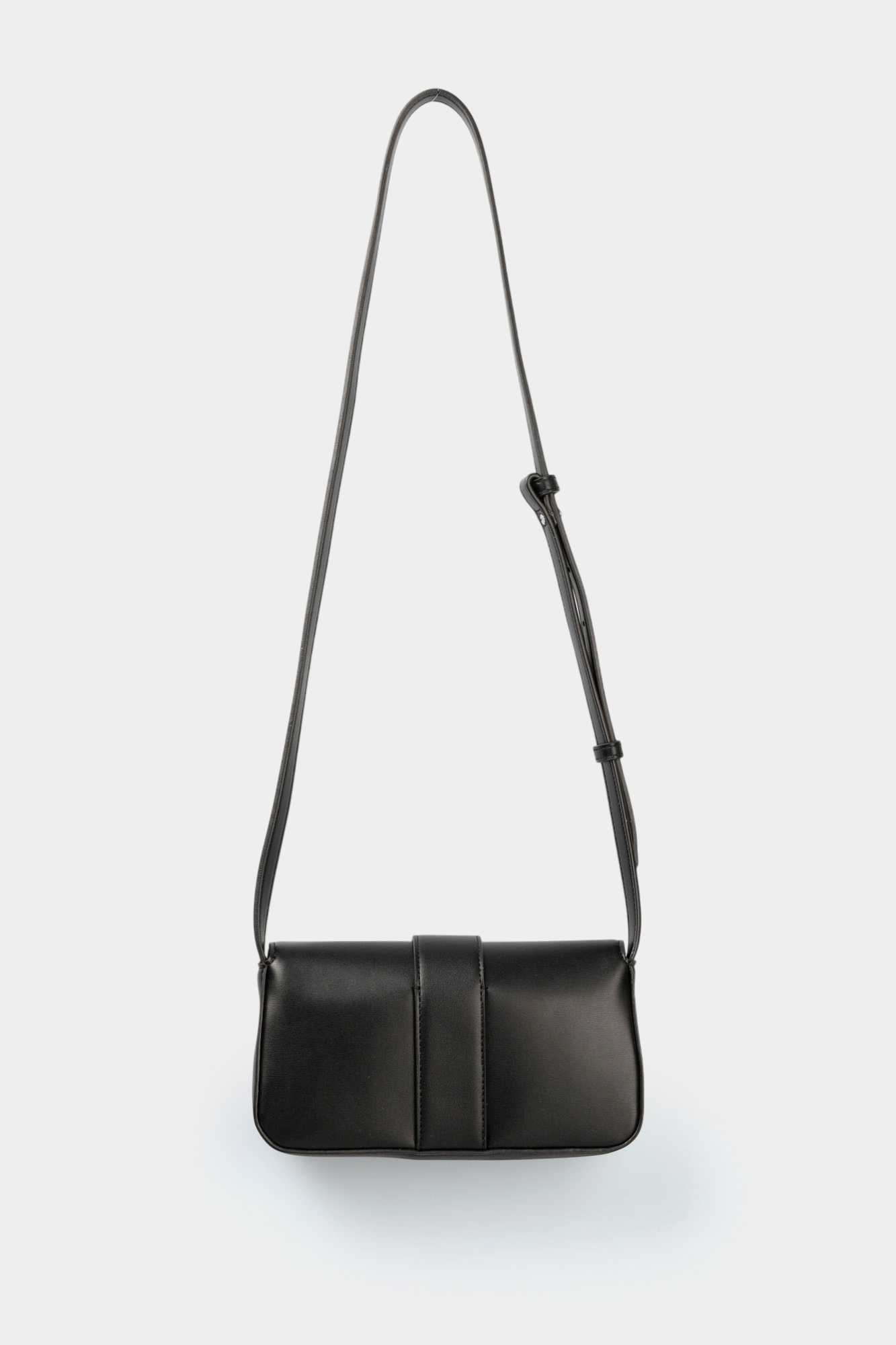 XW002567_AF12039 Сумка Armani Exchange Черный