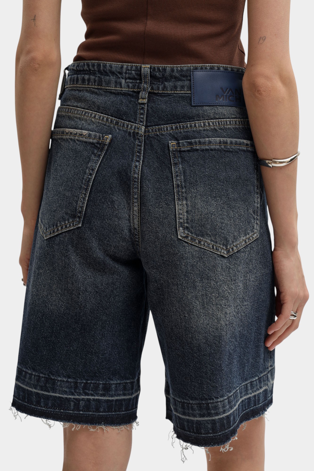 VW-OMA-33-671 шорты джинсовые van mich 