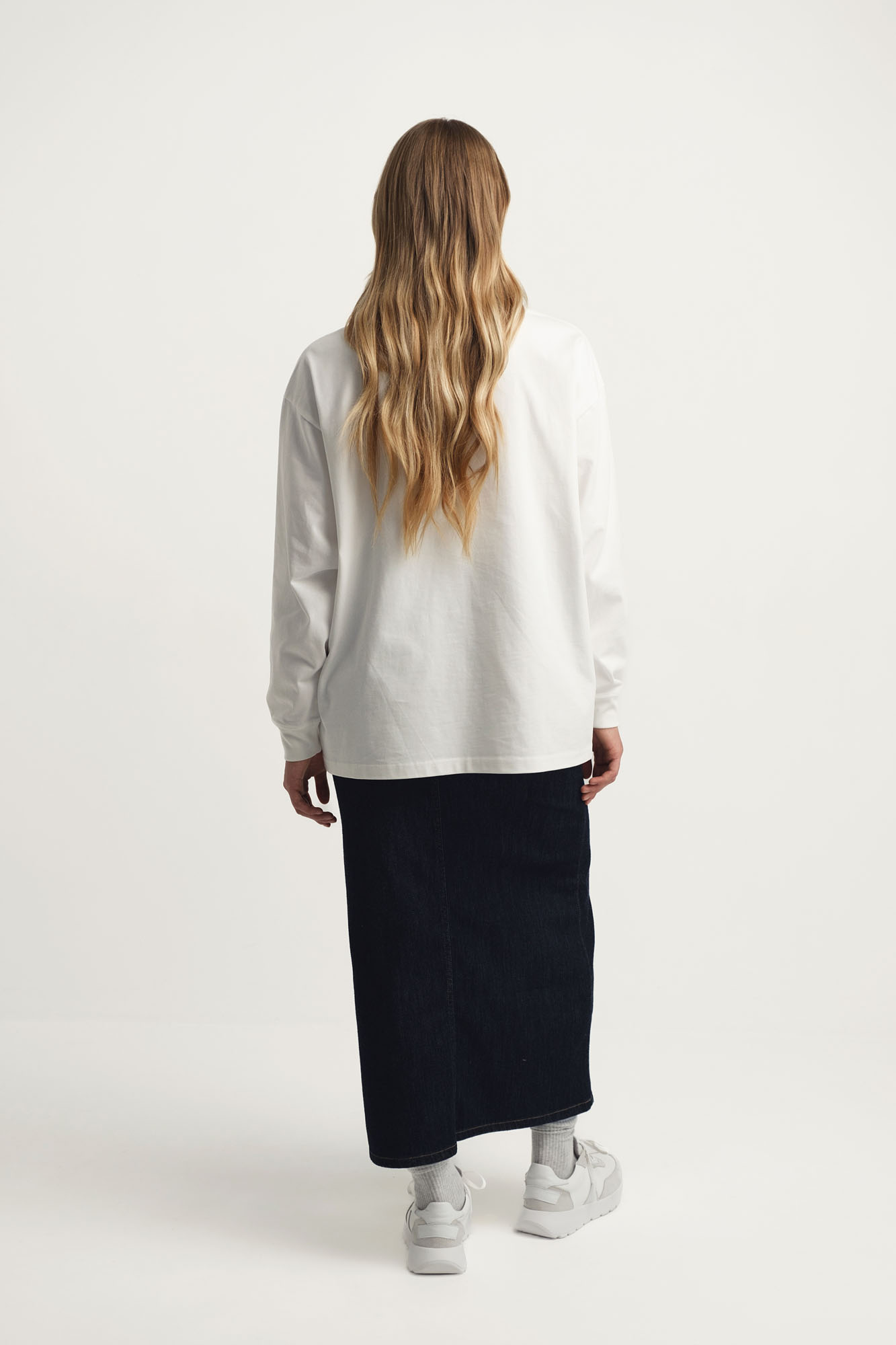 W-242-OS-22-0013 лонгслив the hills