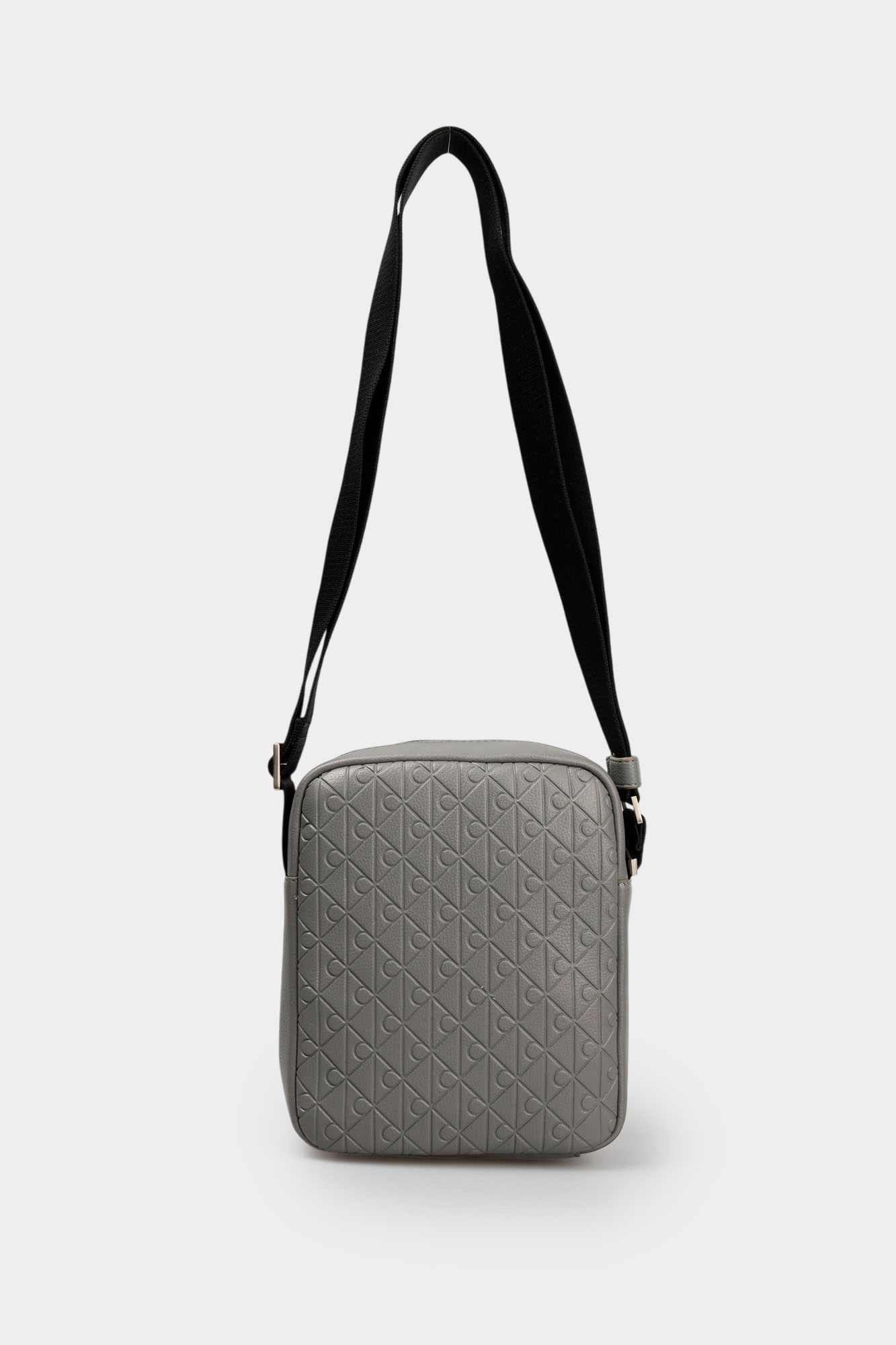 LV04D3204G Сумка Calvin Klein Jeans Серый