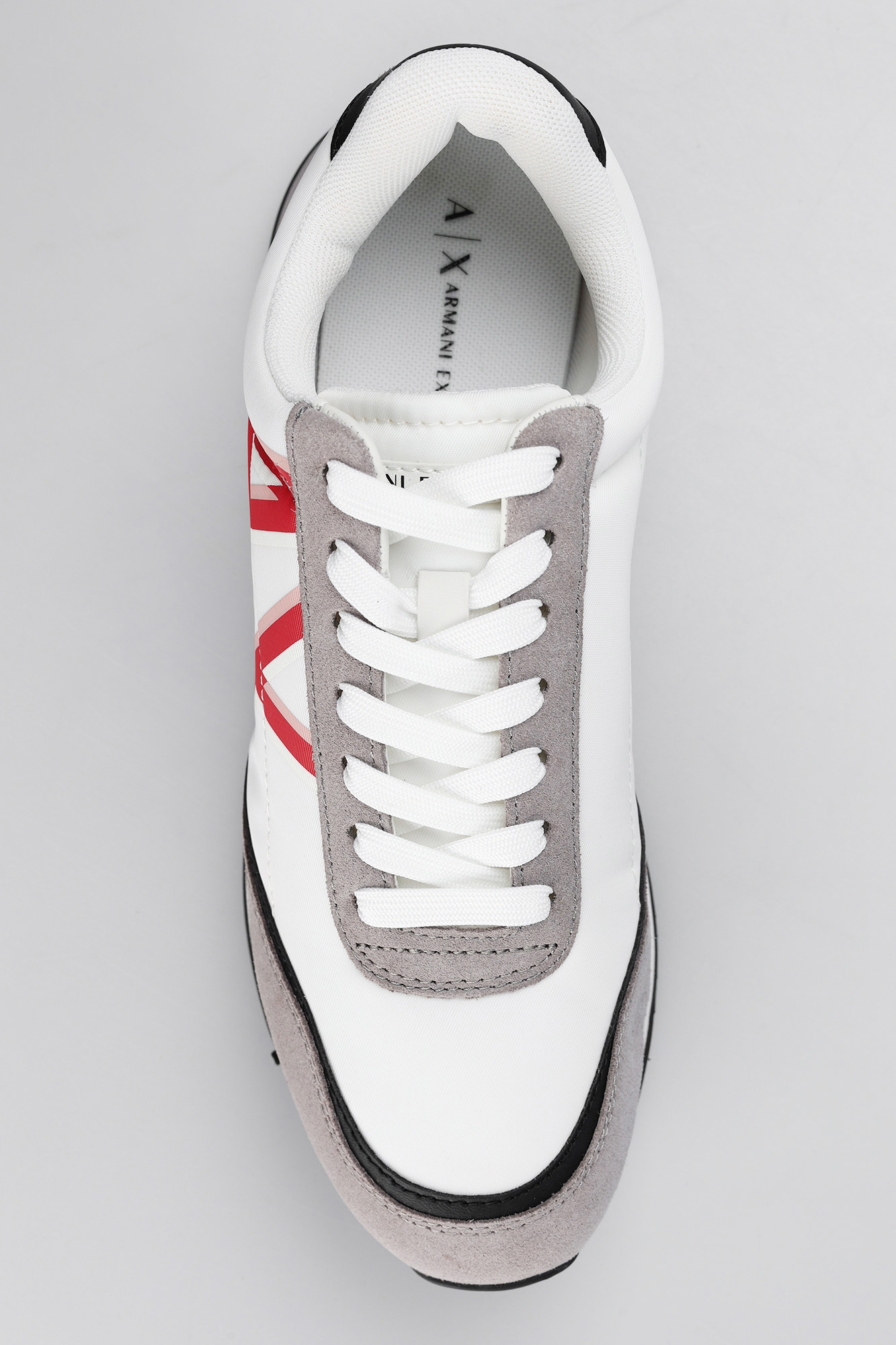 XDX109_XV588 Кроссовки Armani Exchange Белый