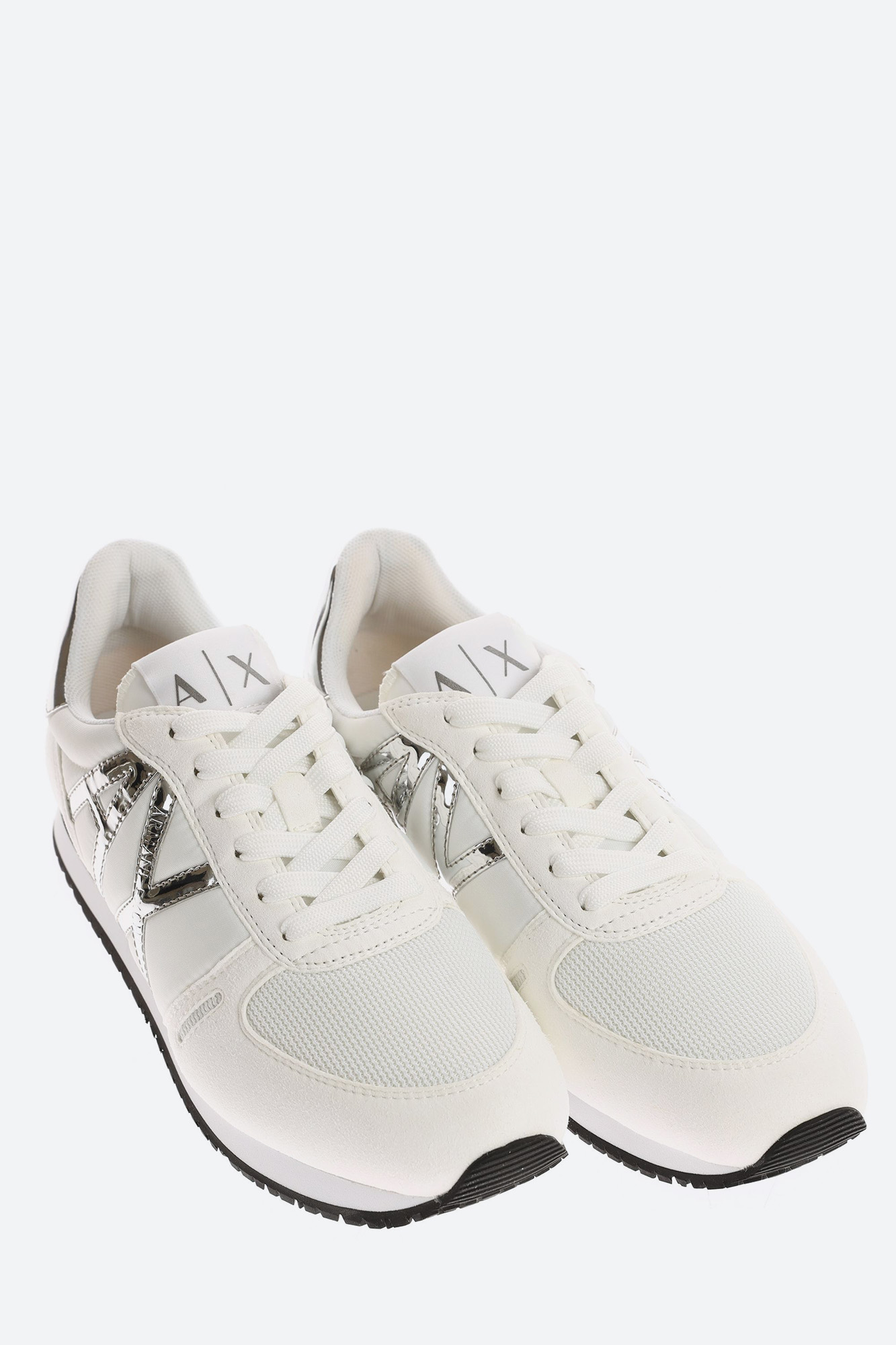 XDX031_XV137 Кроссовки Armani Exchange Белый