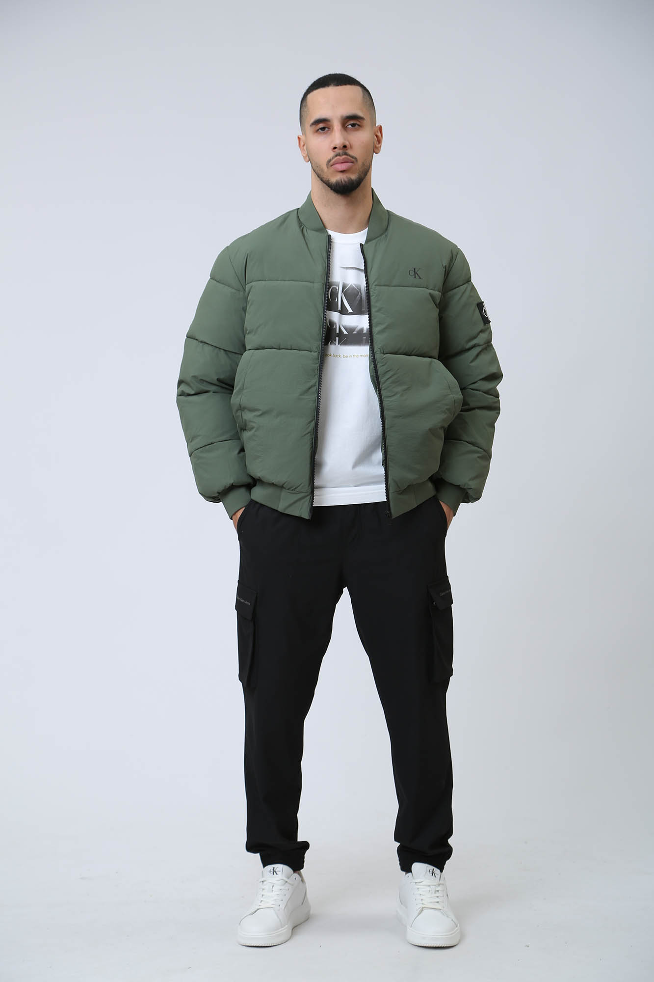 J30J324072 Бомбер Calvin Klein Jeans Зеленый