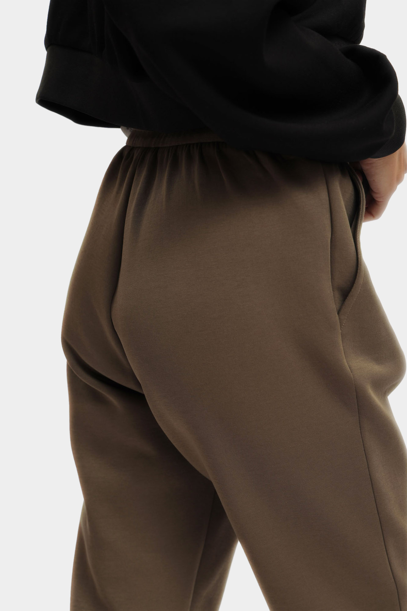 XW000824_AF10818 брюки спортивные armani exchange 