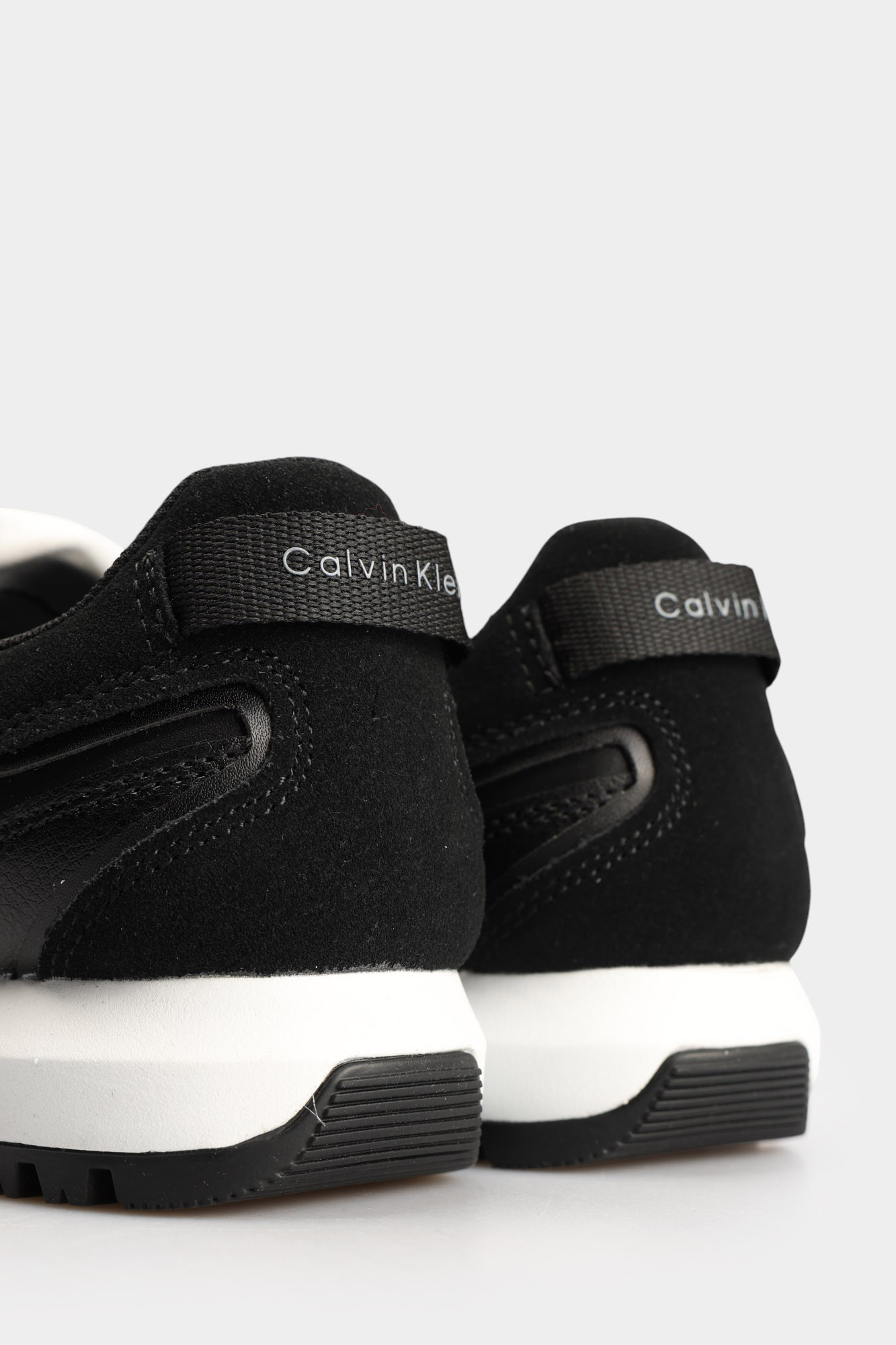 YW0YW02052 Кроссовки Calvin Klein Jeans Черный