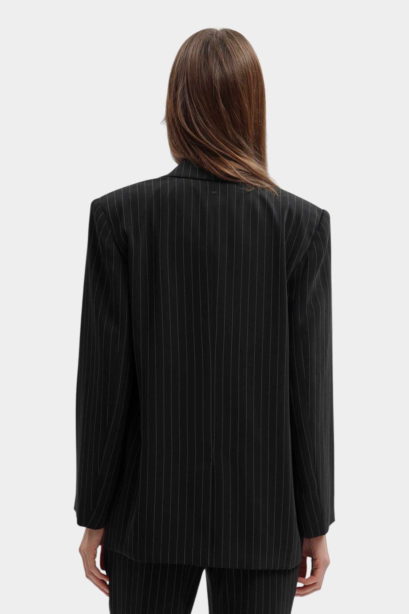 XW001790_AF19011 пиджак armani exchange 