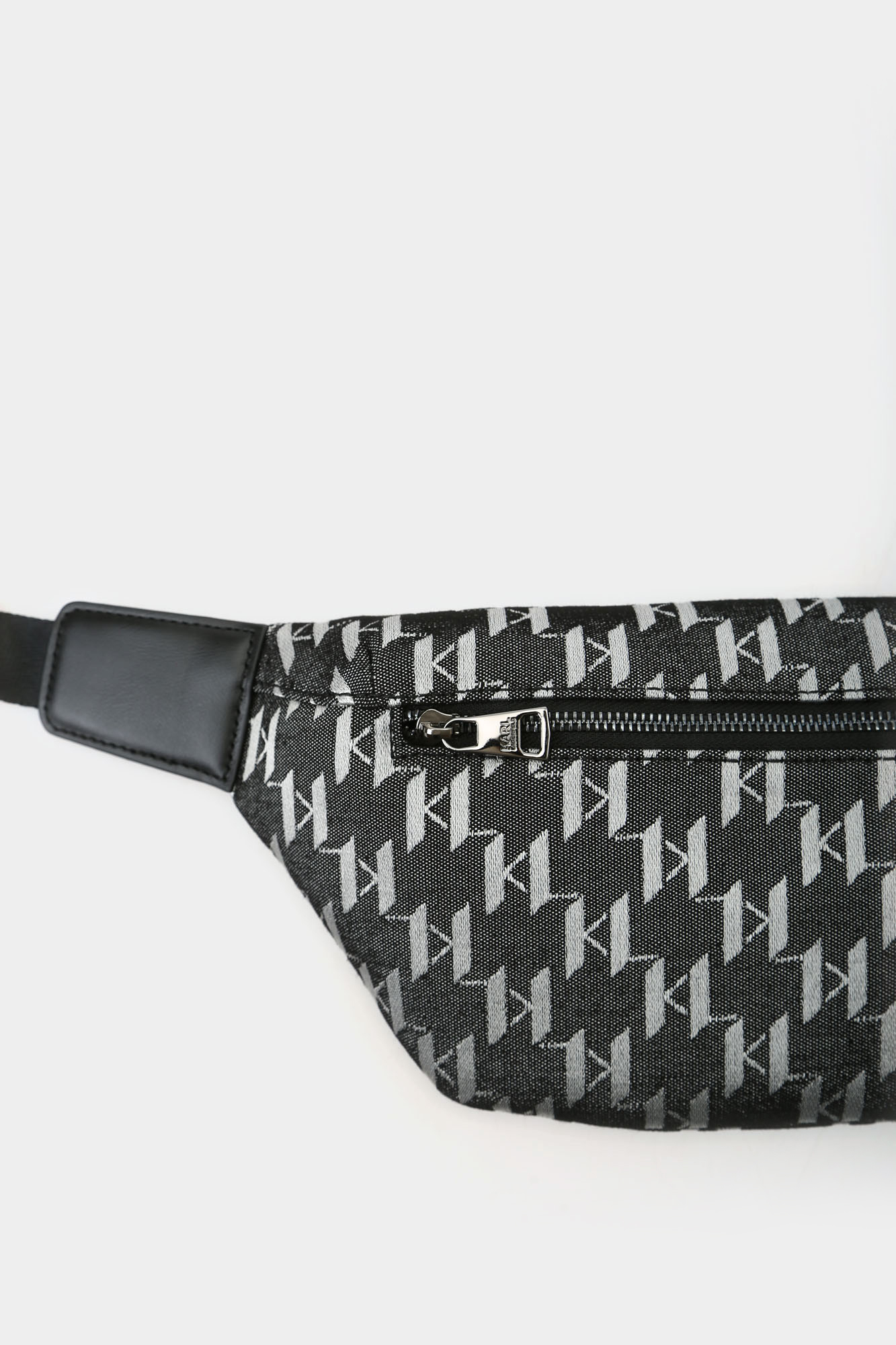 551189_805915 Сумка Karl Lagerfeld Черный