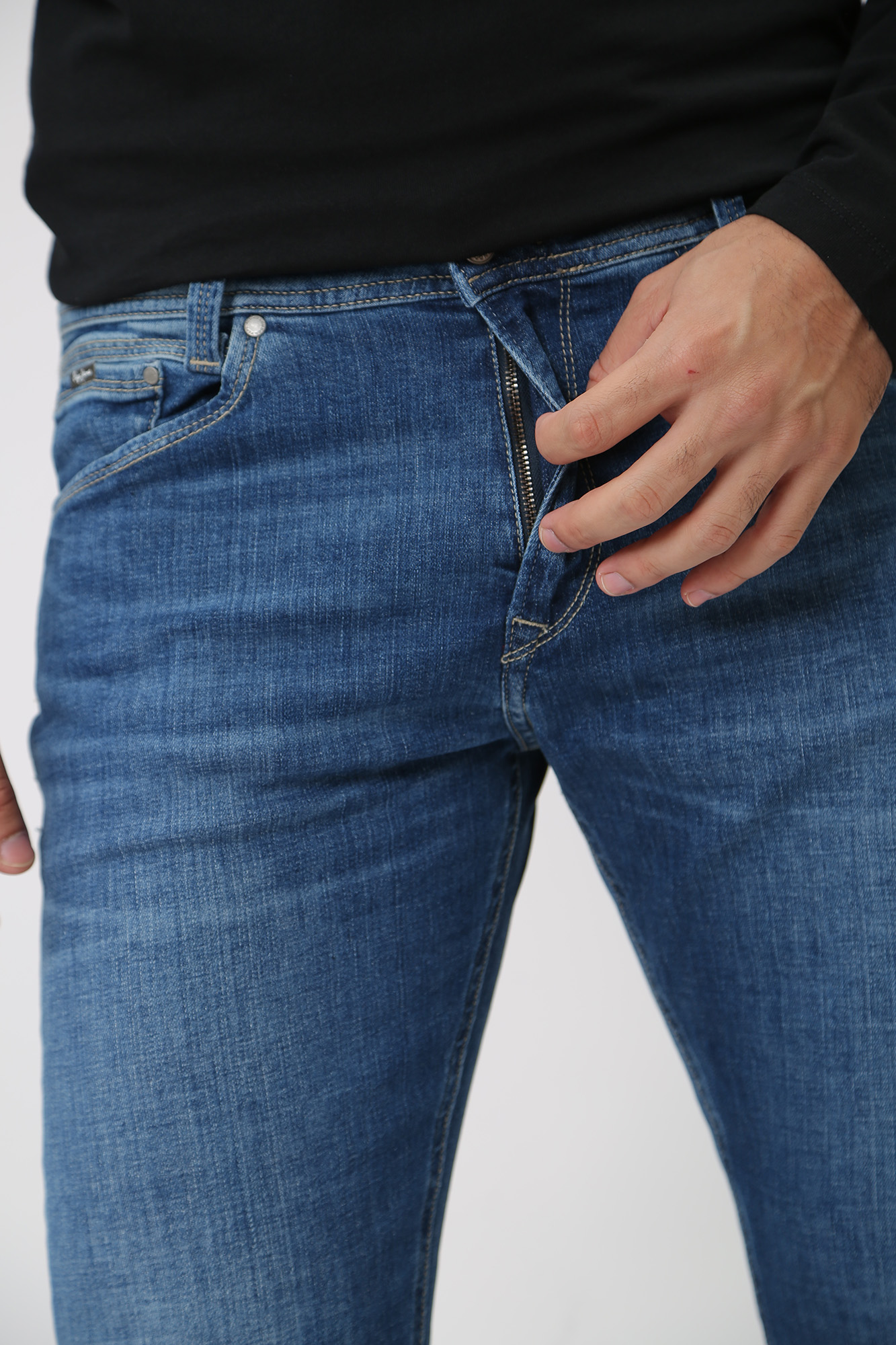 PM207391HT5 Джинсы  TAPERED JEANS  Pepe Jeans Голубой