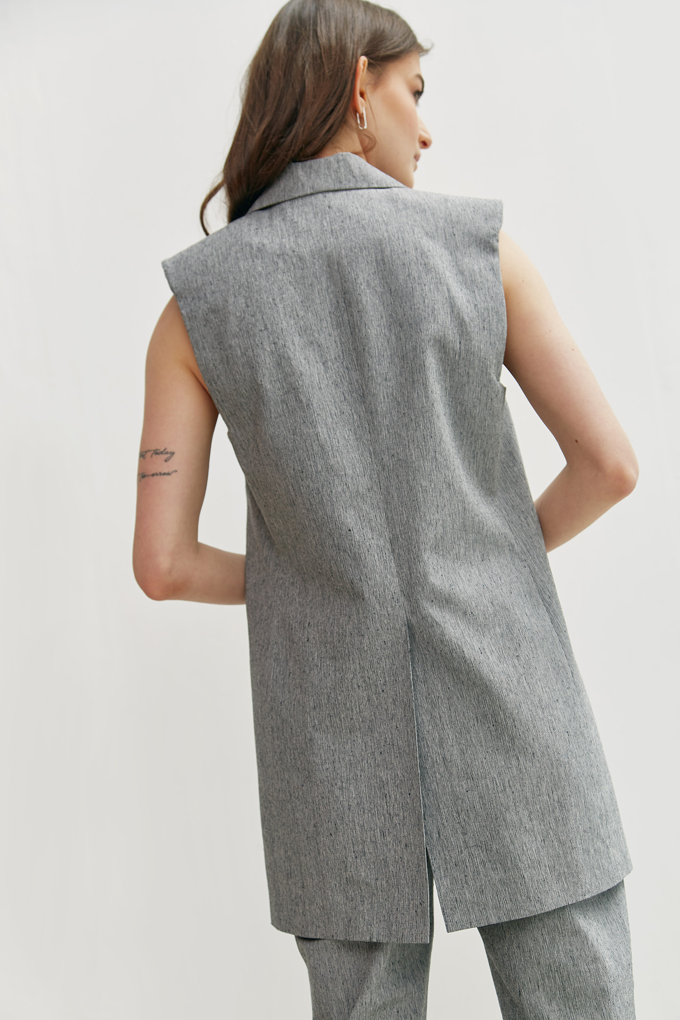 W-231-TH-56-3454 жилет the hills 