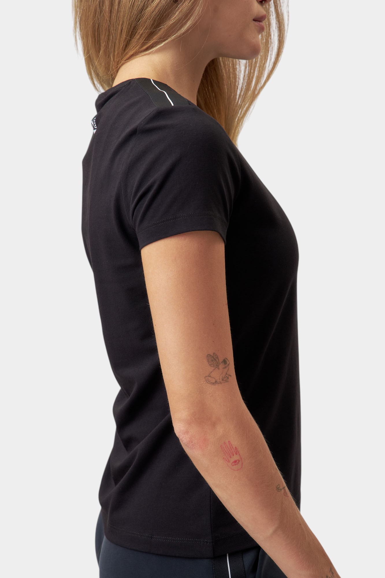 7W000497_AF14880 футболка ea7 