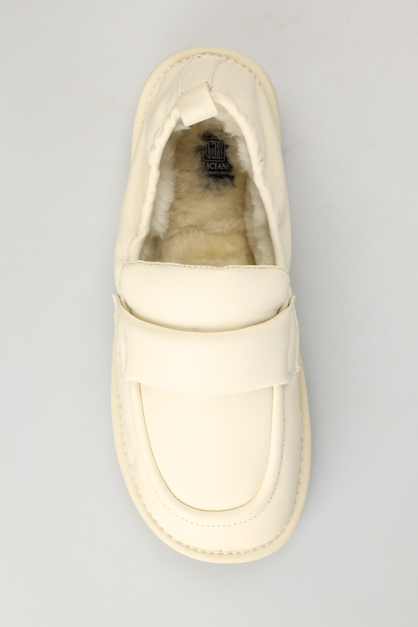 GA22170-5- Лоферы Graciana Молочный