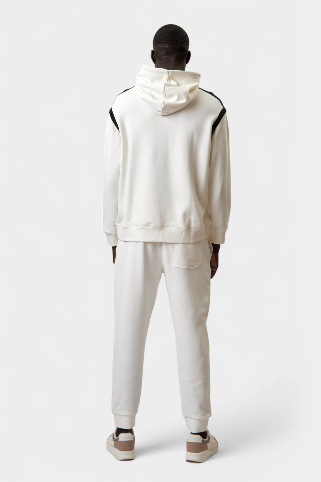 XM000292_AF12656 Брюки спортивные Armani Exchange Белый
