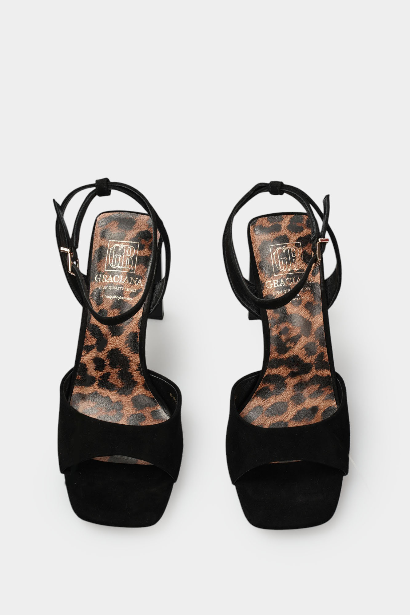 Босоножки Graciana Натуральная замша Черный