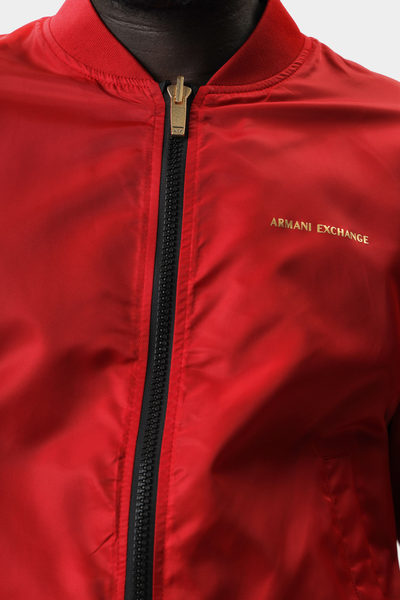 XM000189_AF12011 Бомбер Armani Exchange Черный