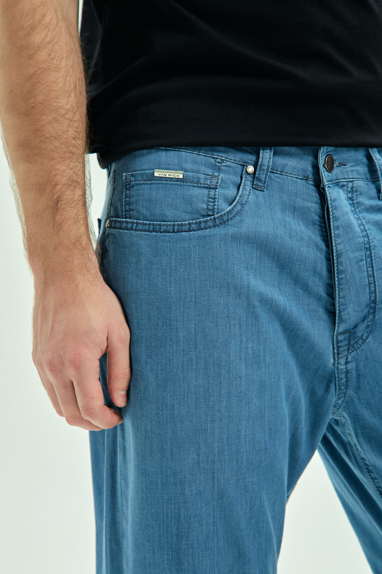 VM-OMA-33-032 Джинсы TAPER  Van Mich Голубой