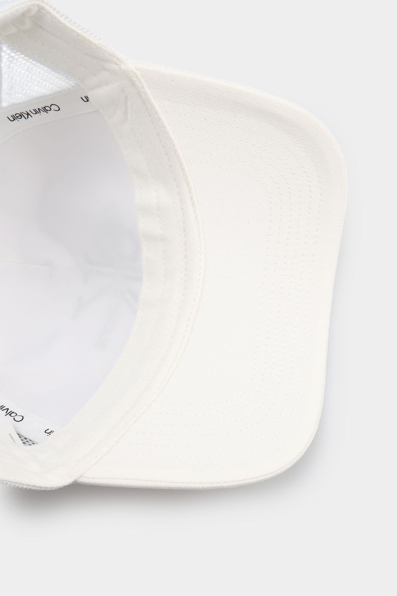 LV04G5065G Кепка Calvin Klein Jeans Белый