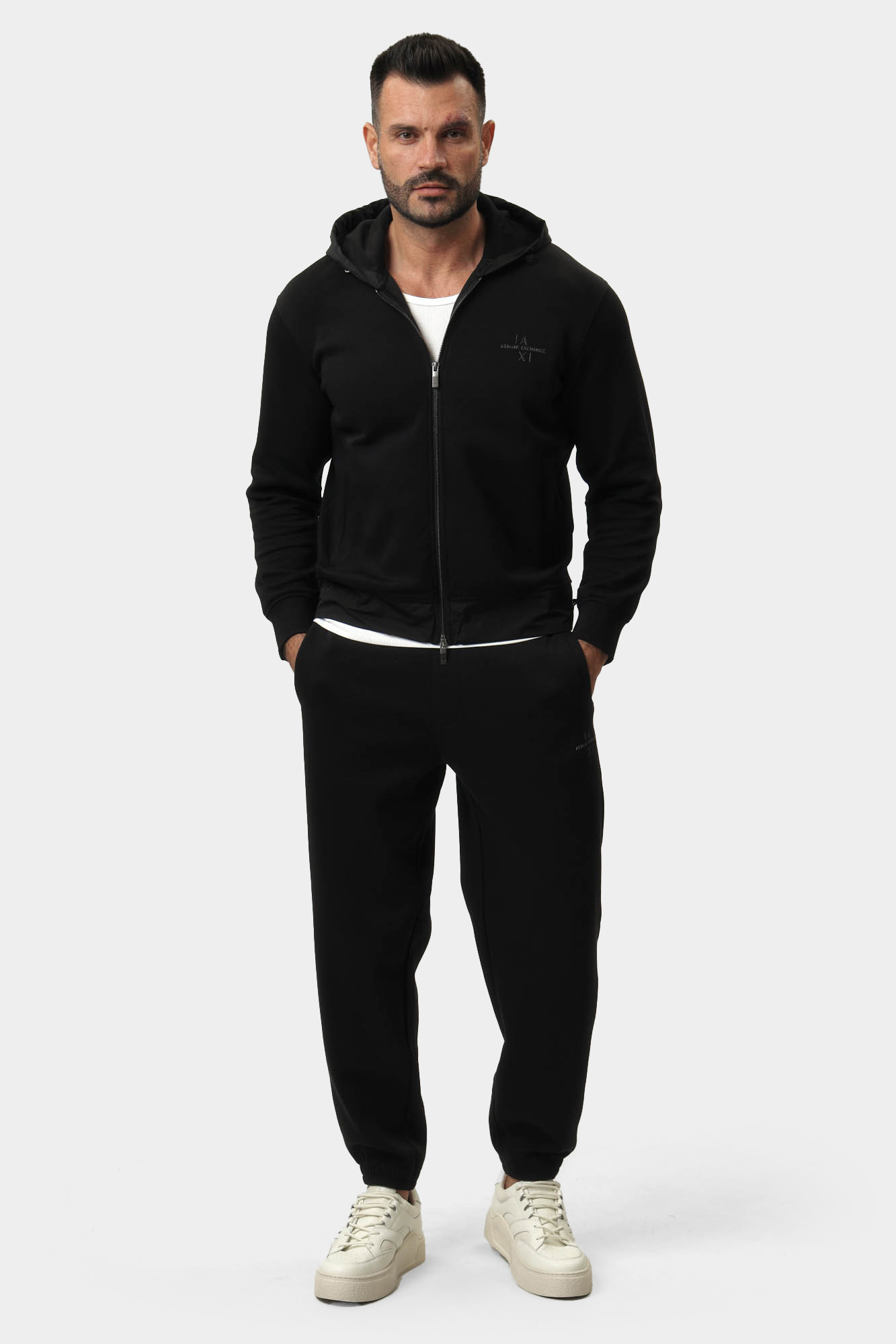 XM000516_AF13047 Брюки спортивные Armani Exchange Черный