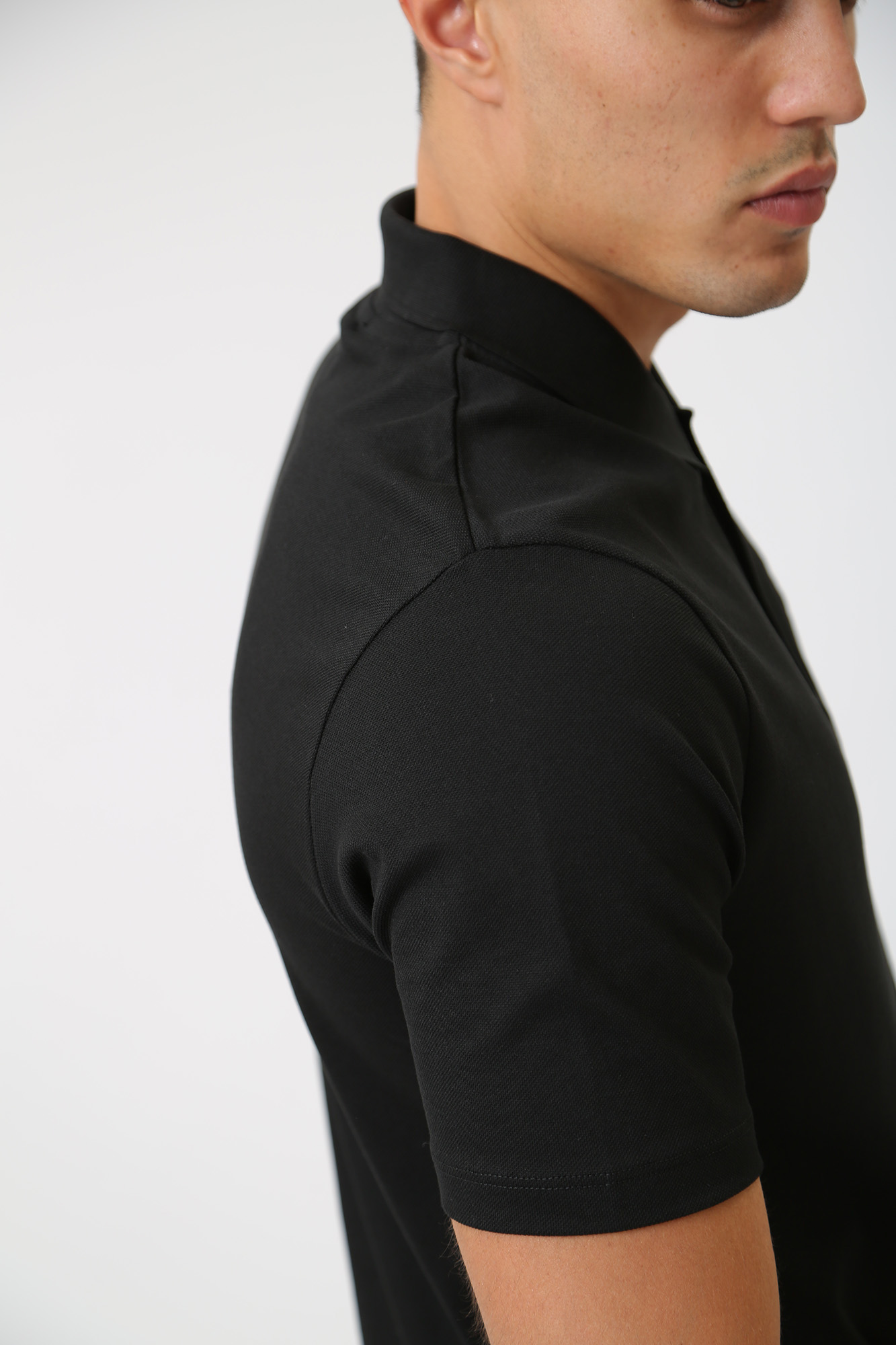 534232_745028 Поло Karl Lagerfeld Черный