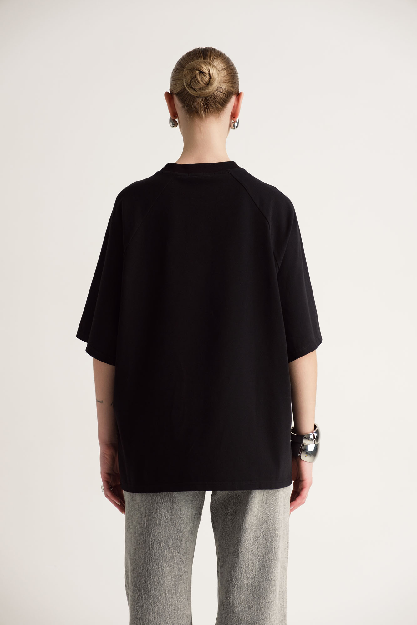 W-242-THT-22-0090 футболка the hills 