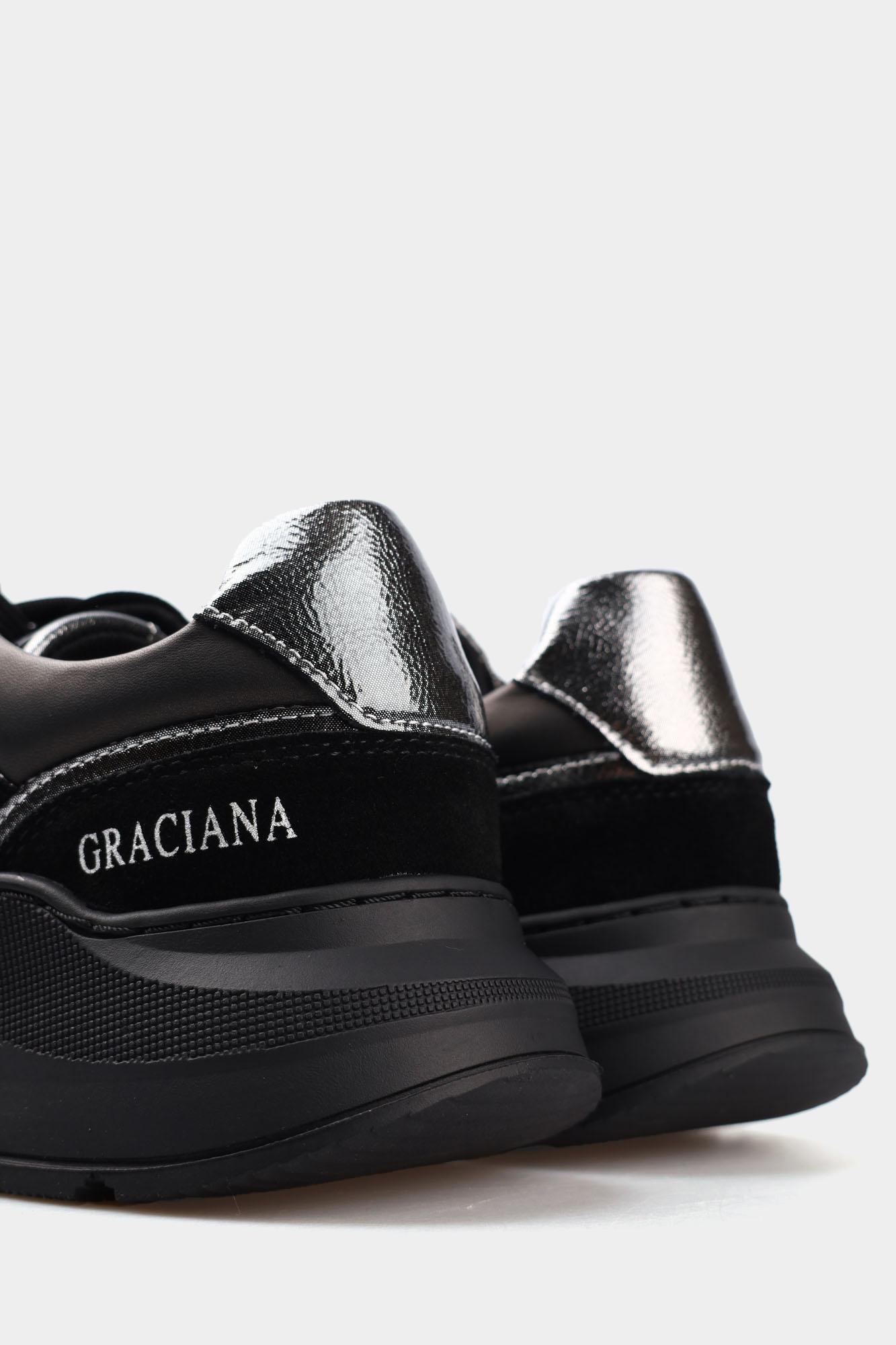 QS599-D205 Кроссовки Graciana Черный