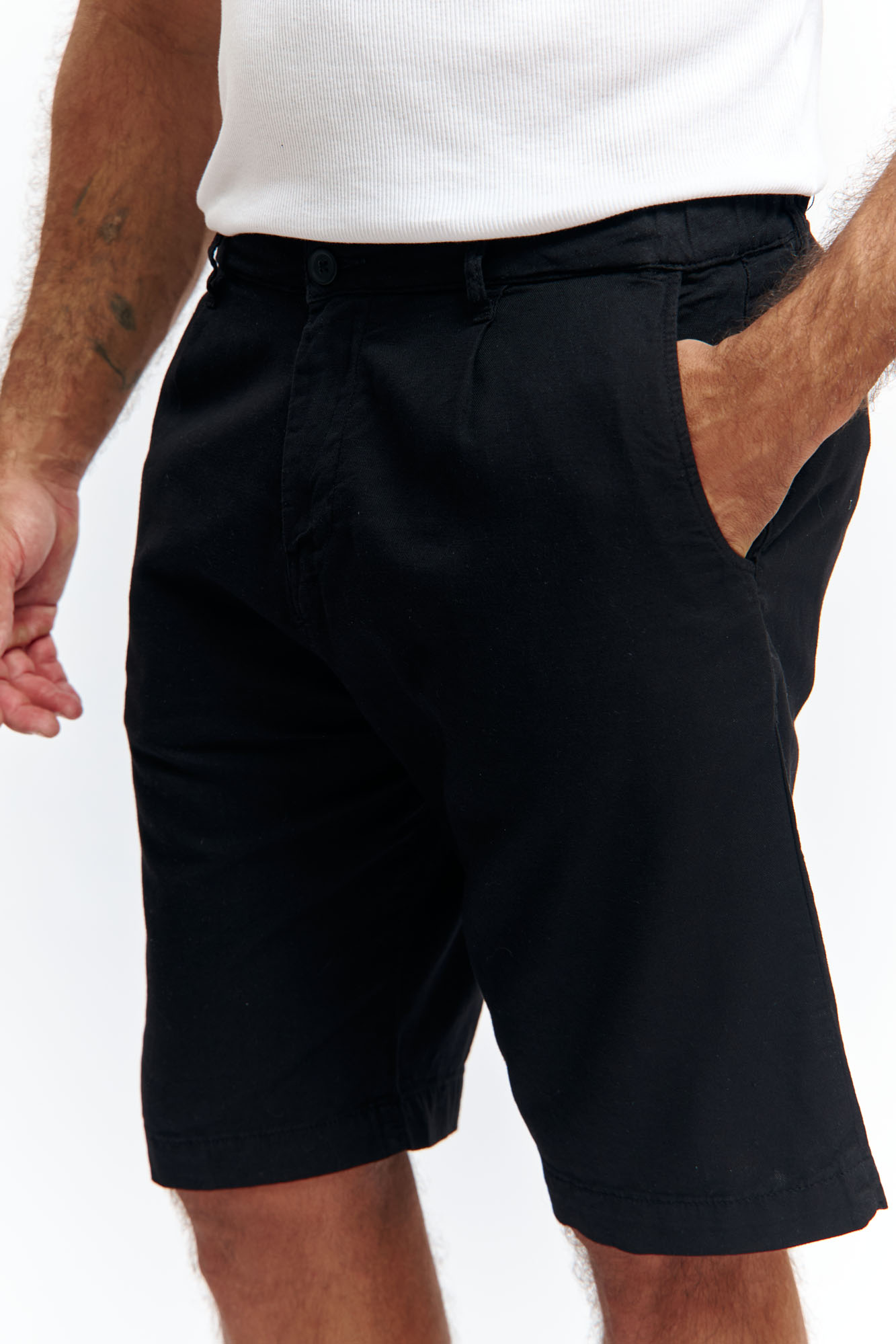 VM-OMA-55-447 Шорты льняные Van Mich Черный