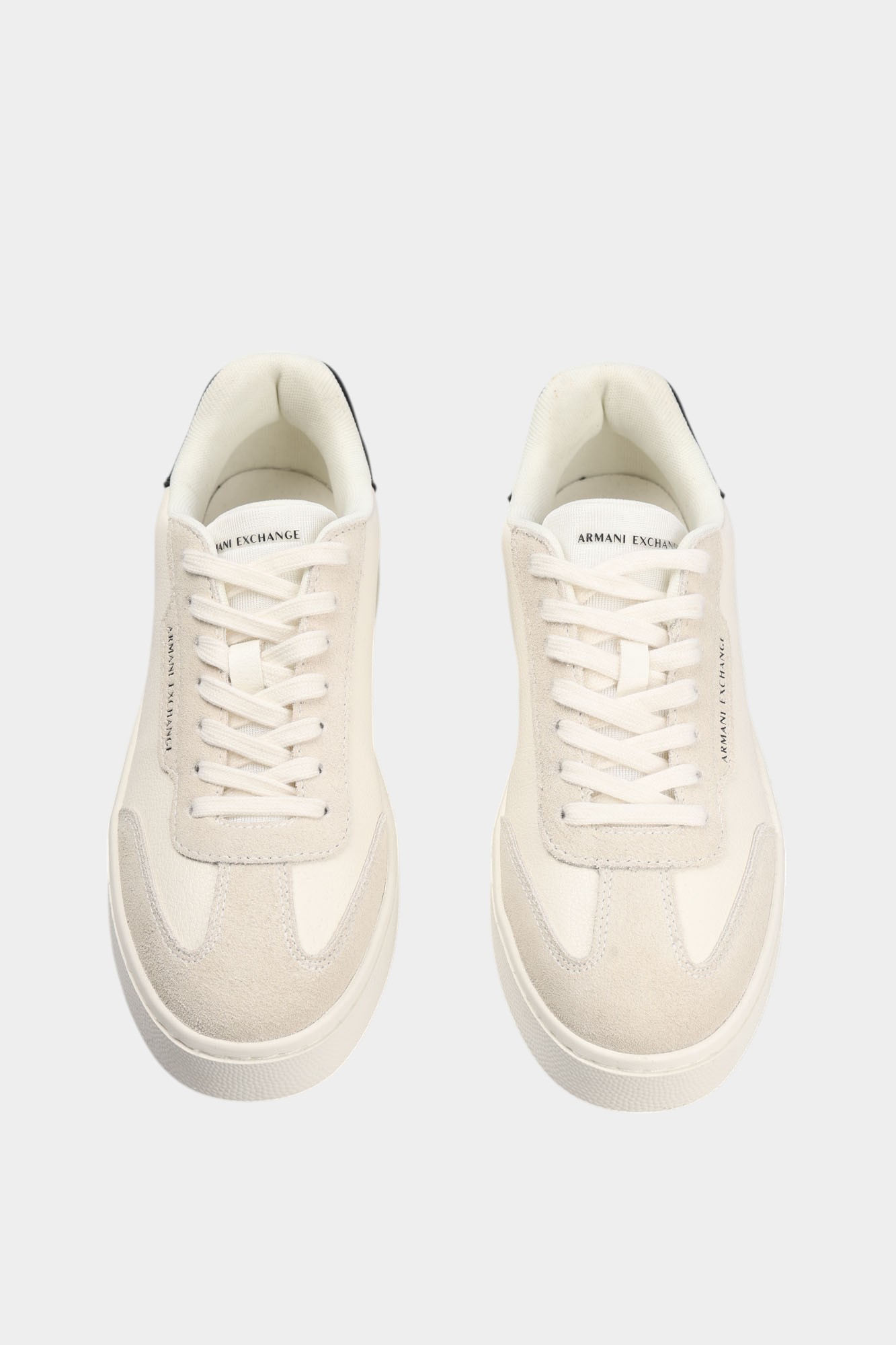XDX181_XV932 Кеды Armani Exchange Белый
