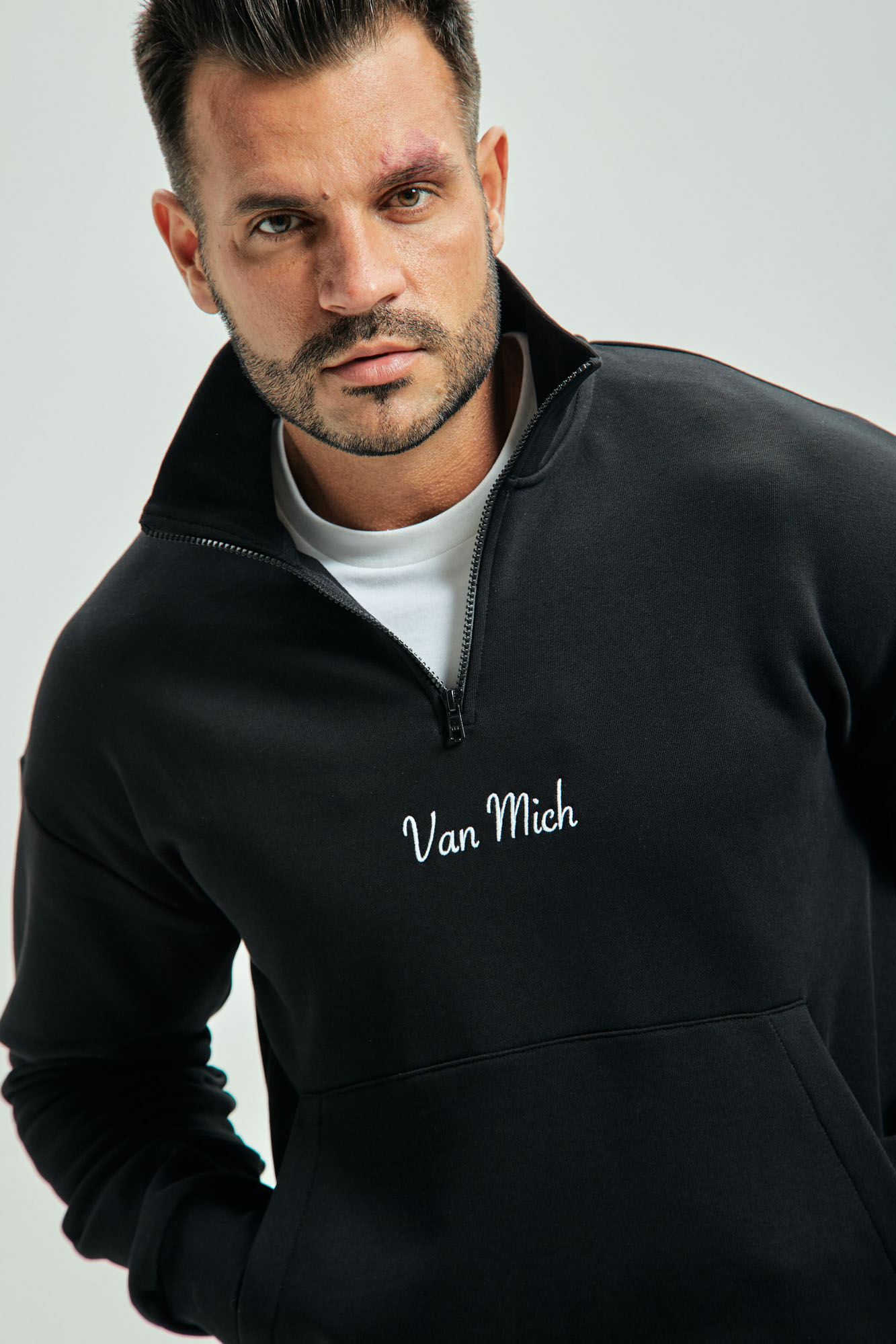 VM-ERK-20-048 Свитшот Van Mich Черный