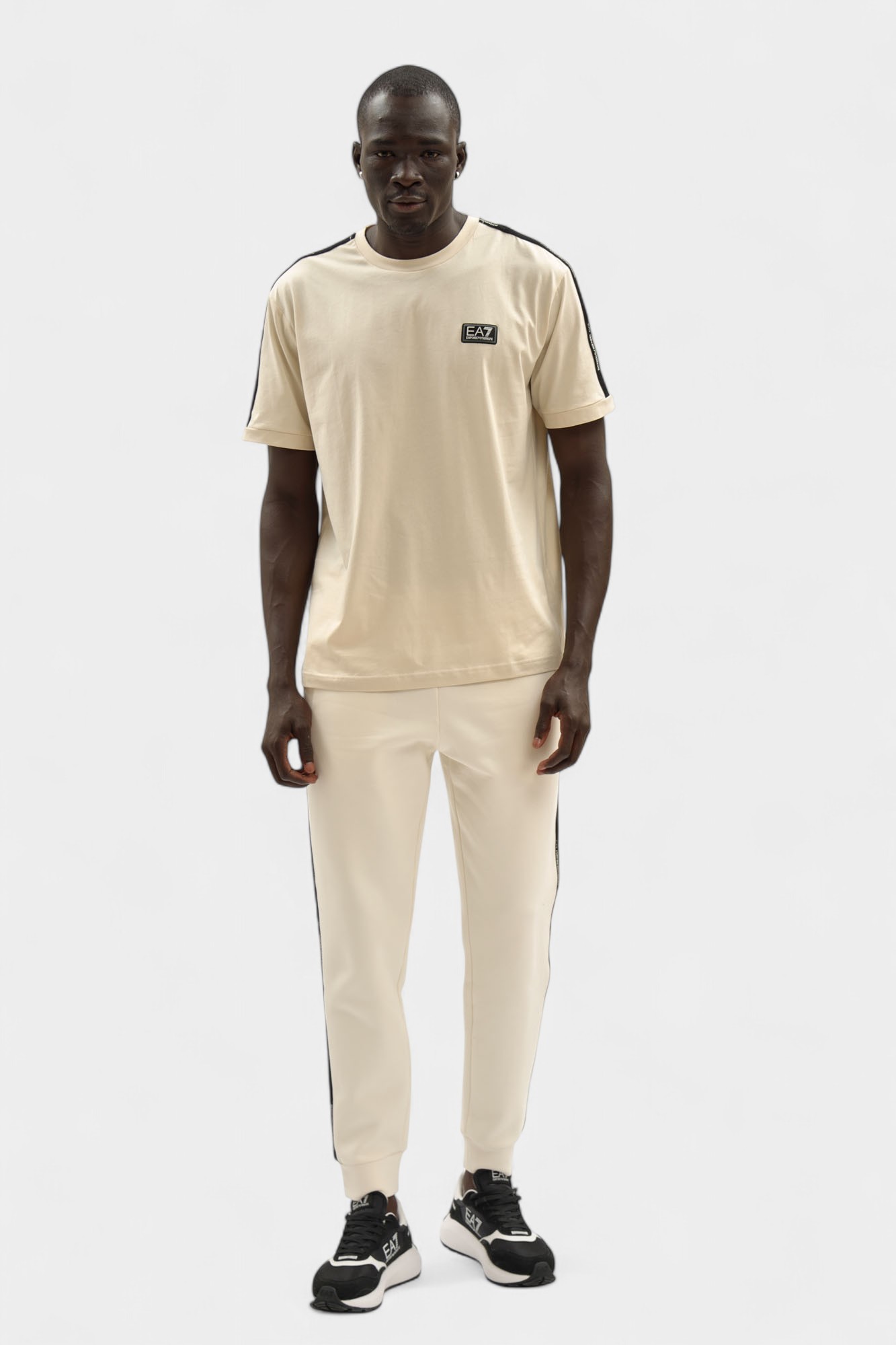 7M000956_AF10375 Футболка EA7 Молочный