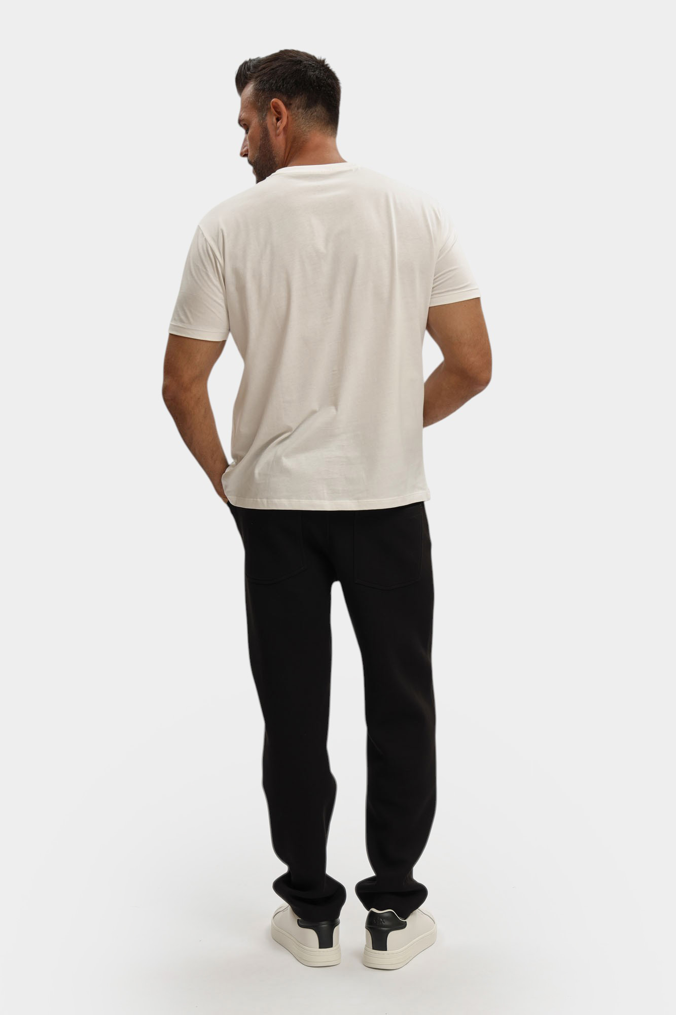 XM001568_AF10358 Футболка Armani Exchange Белый