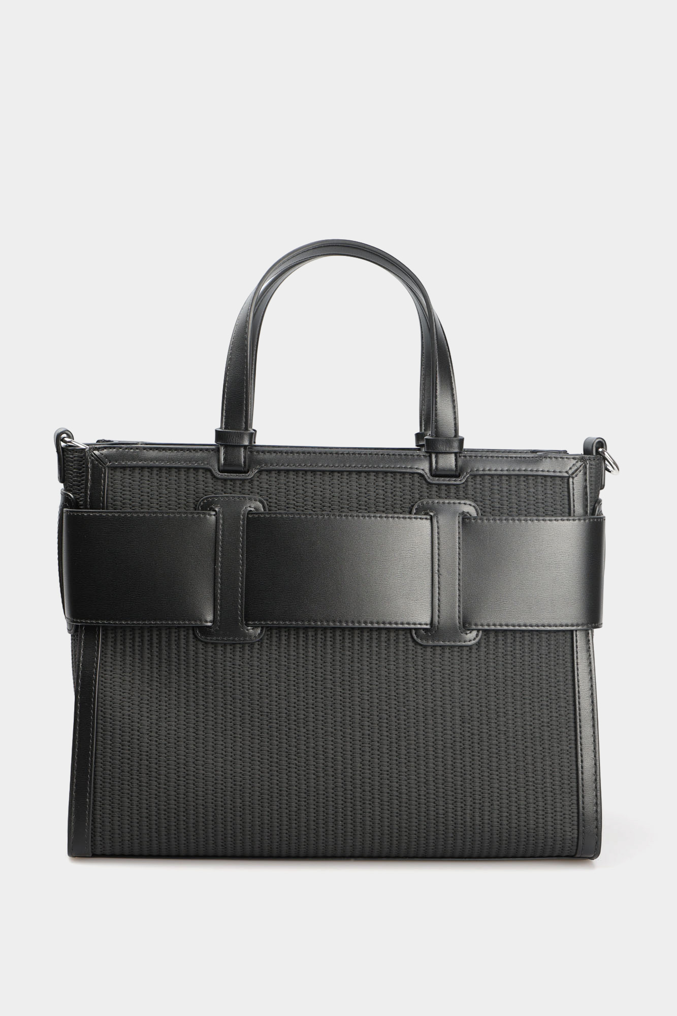 XW000920_AF13673 Сумка Armani Exchange Черный