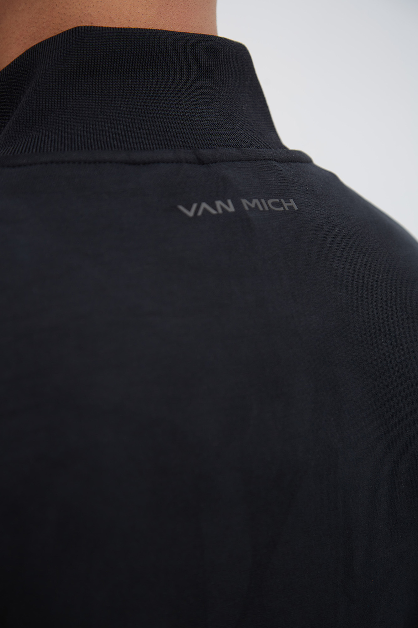 VM-231-53-020 Толстовка Van Mich Черный