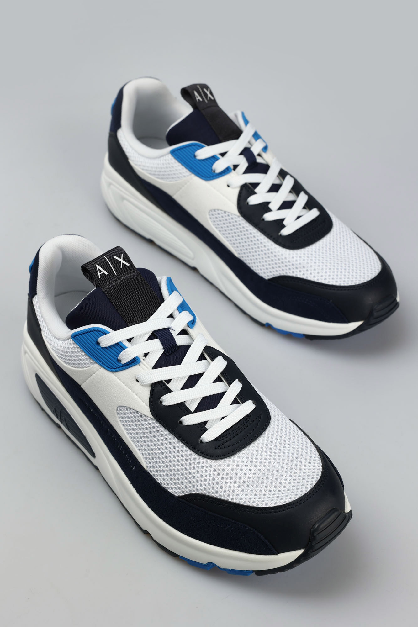 XUX121_XV540 Кроссовки Armani Exchange Синий