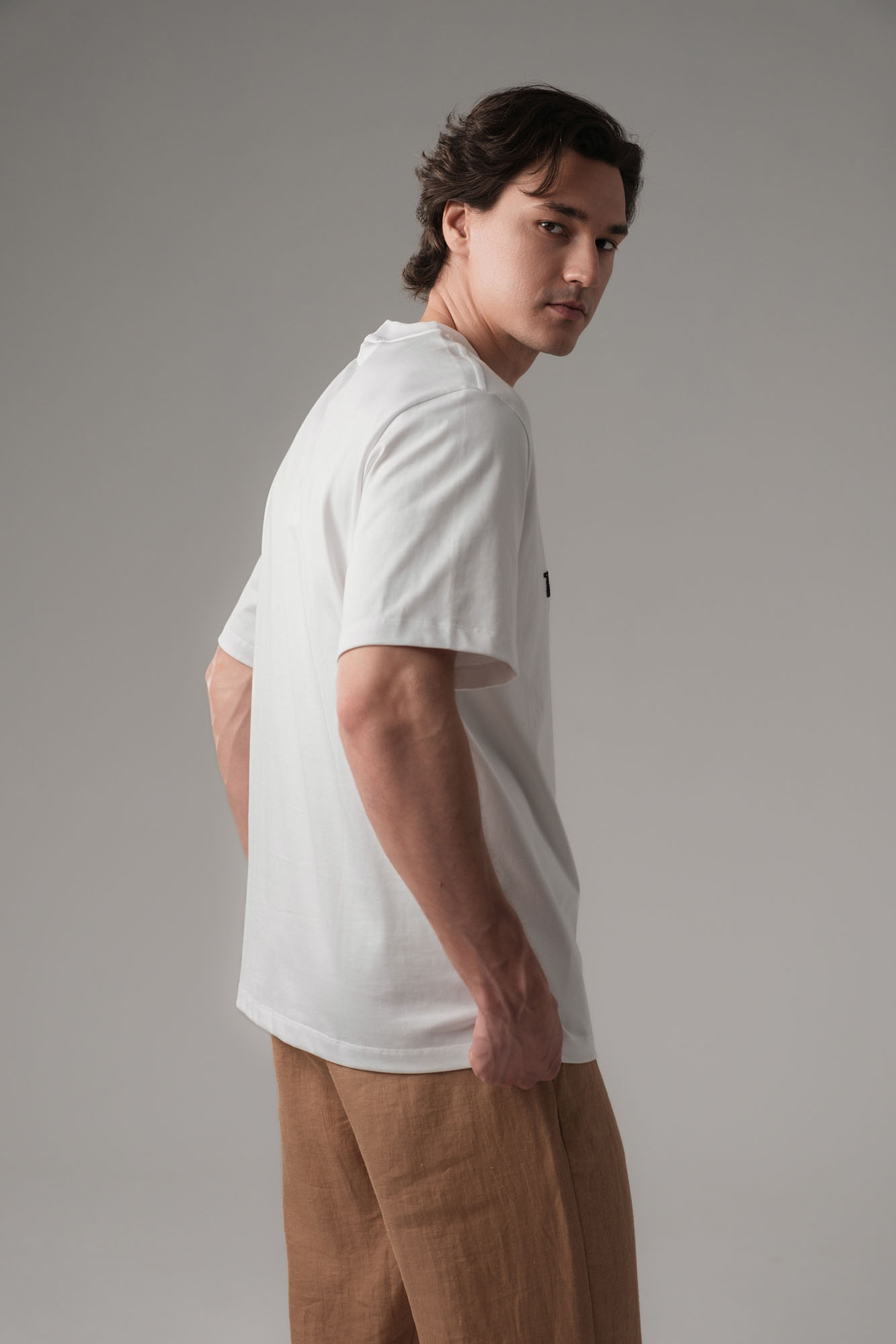 M-251-MA-22-8001 Футболка The Hills Белый