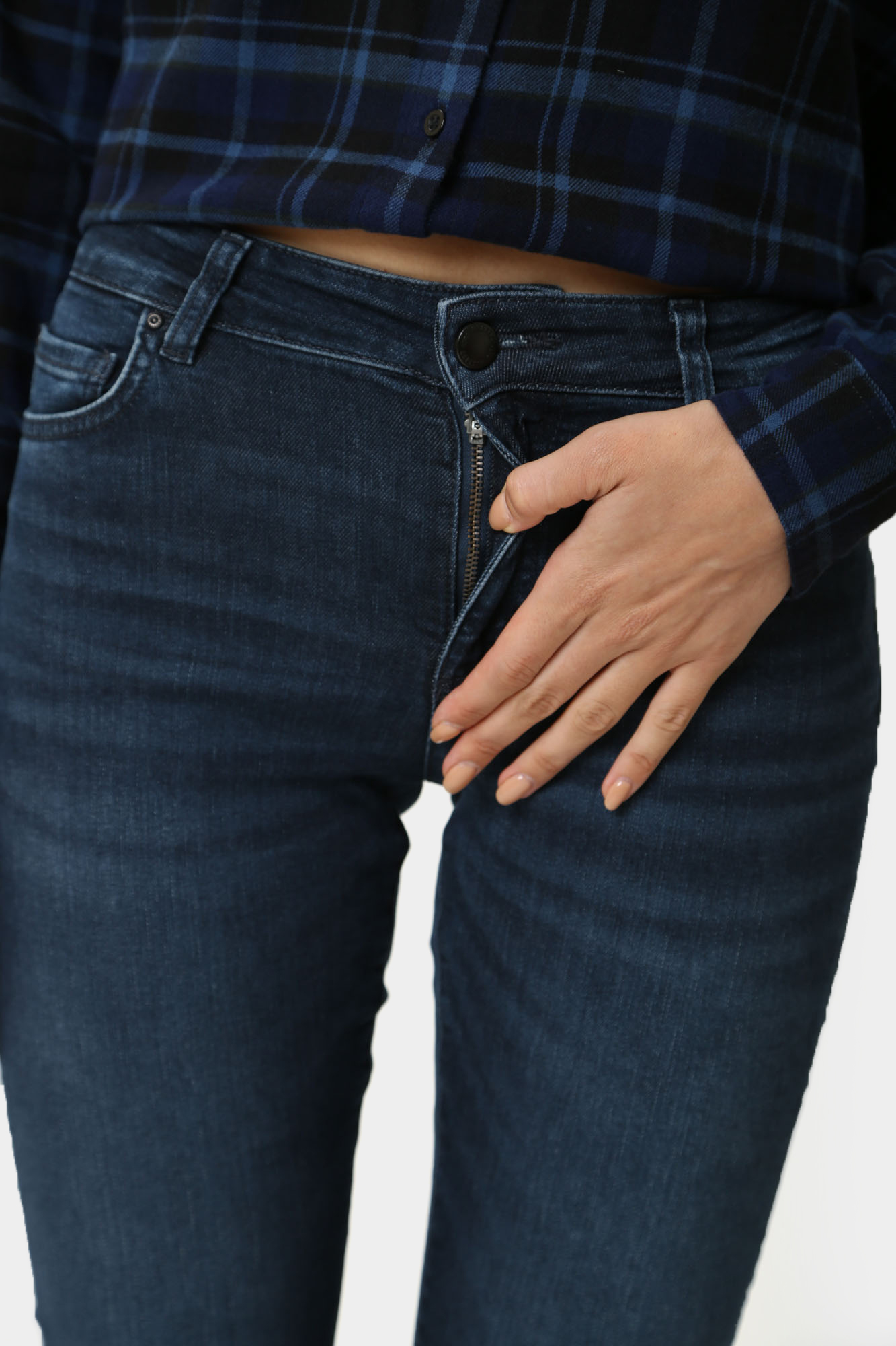 1013593-5000 джинсы crosby relaxed straight  mustang 