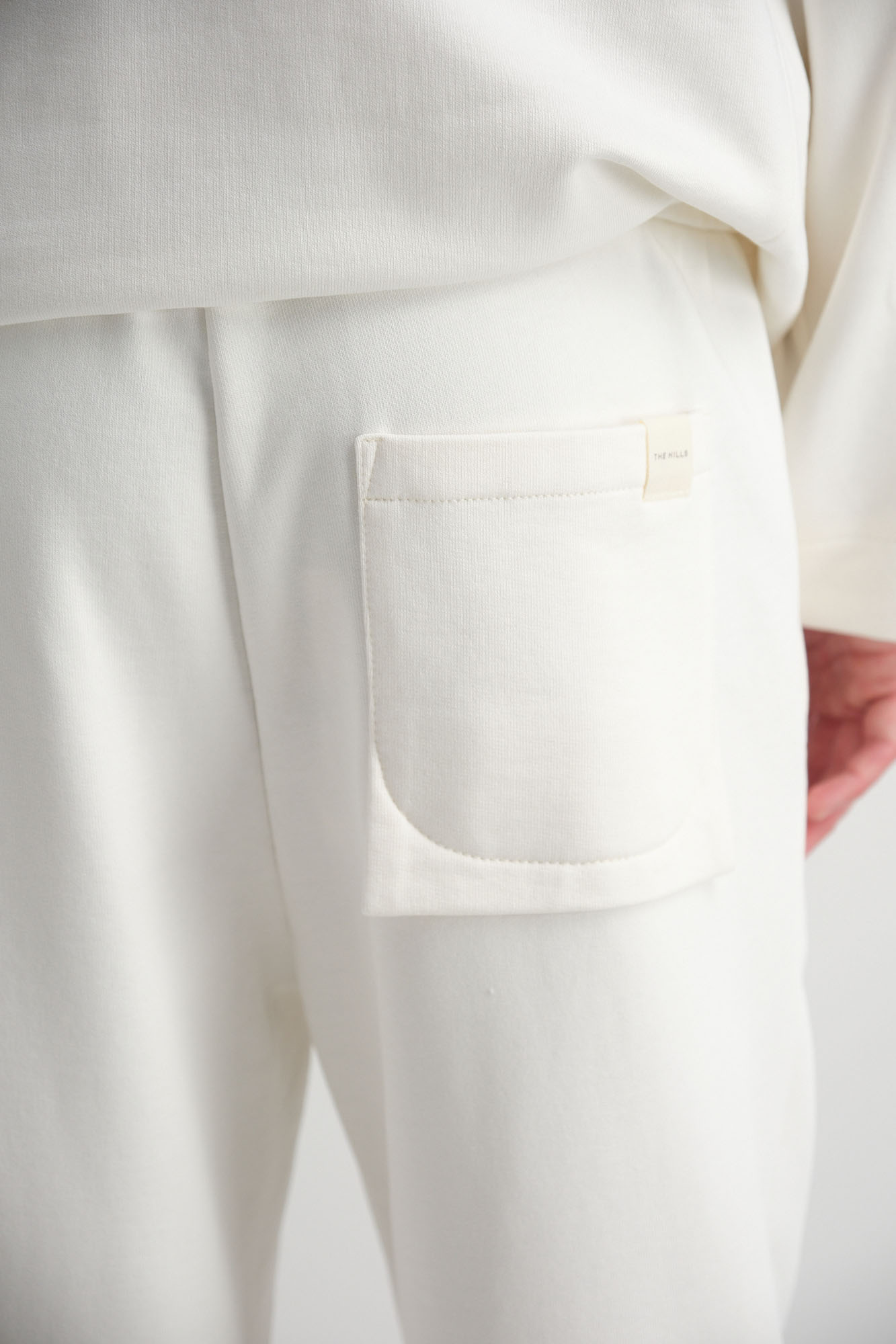 M-242-LE-20-0064 Брюки спортивные The Hills Белый