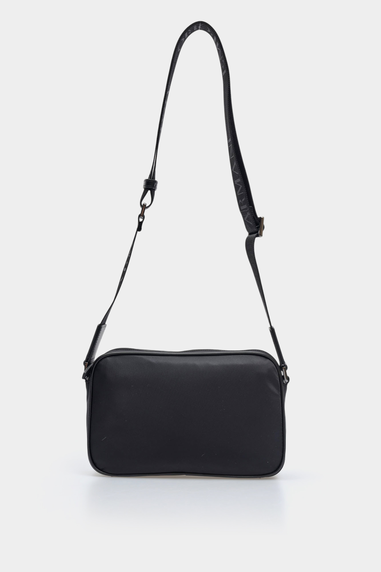 EM001803_AF13454 Сумка Emporio Armani Черный