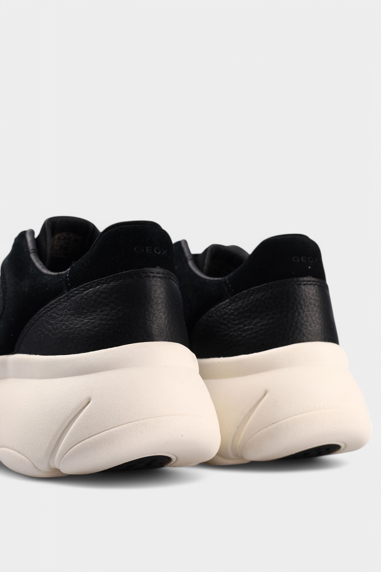 D55NHB08520C Кроссовки Geox Черный
