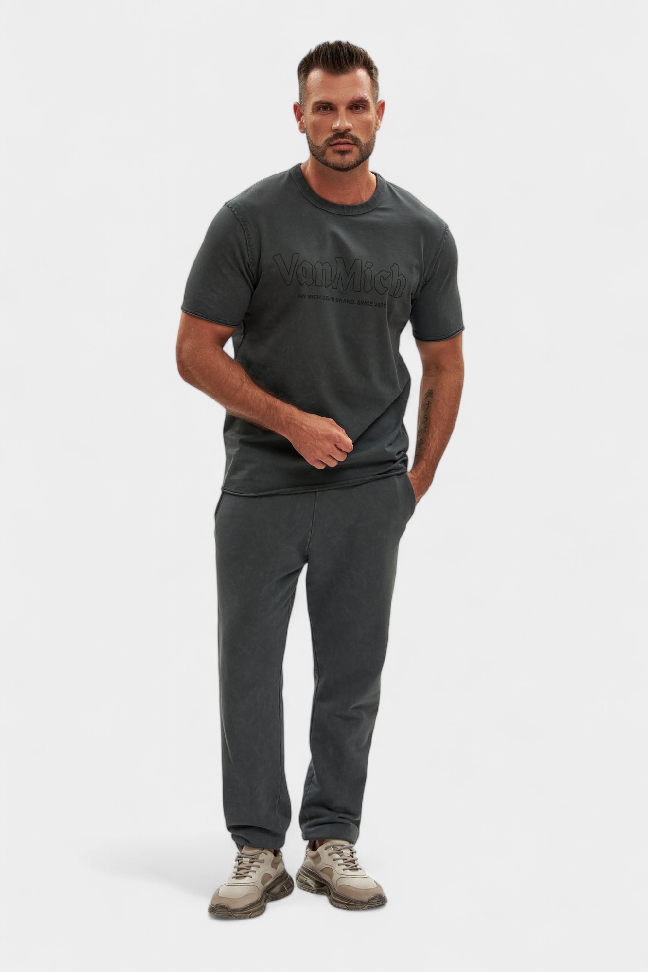 VM-ERK-22-576 Футболка Van Mich Черный