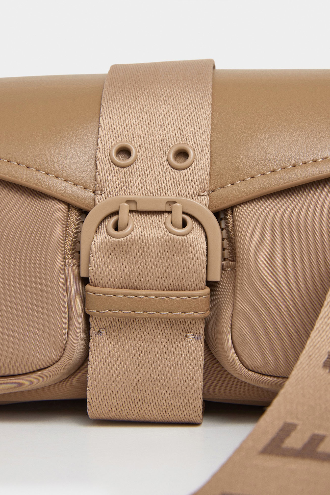 PL0300061 Сумка Pepe Jeans Бежевый