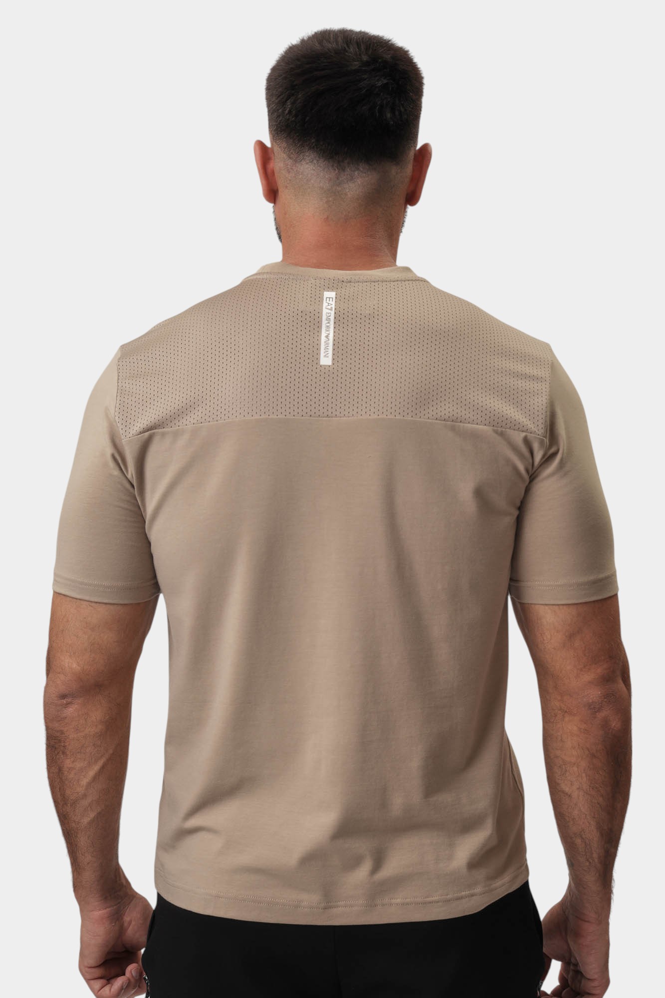 7M000124_AF13956 Футболка EA7 Бежевый