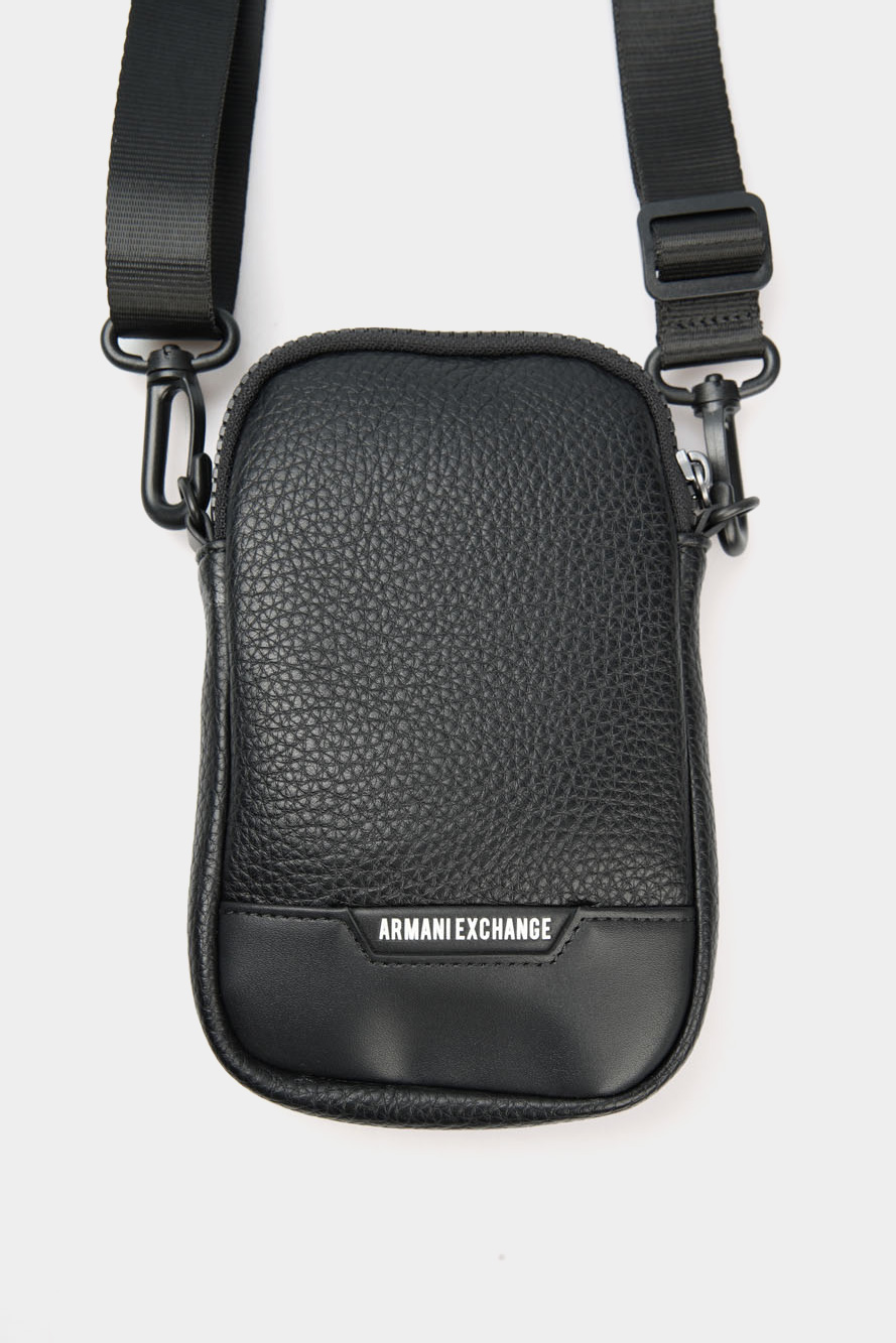 958547_4F863 Чехол на телефон Armani Exchange Черный