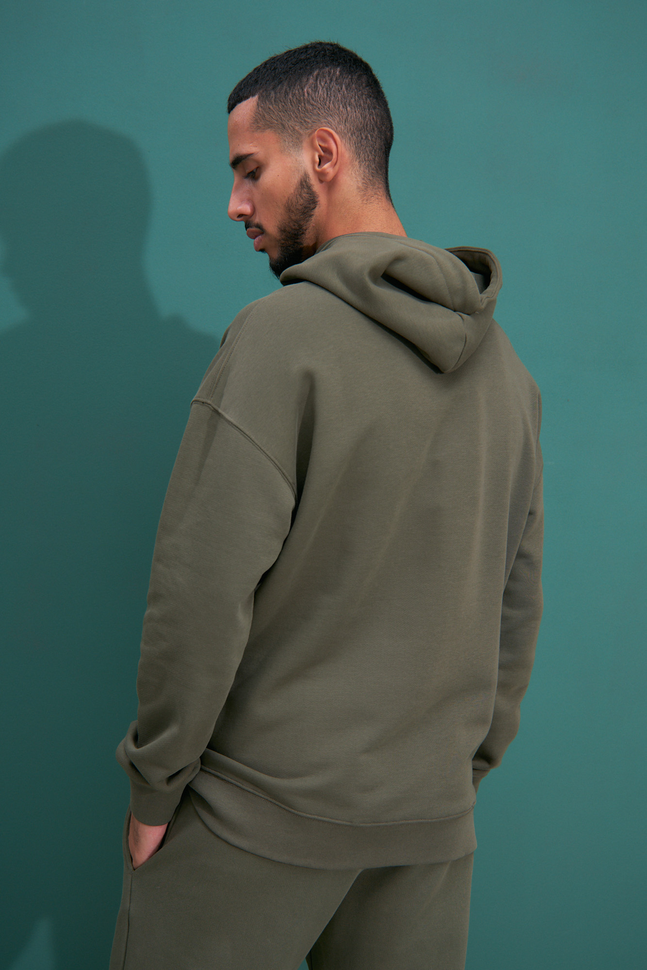 VM-232-20-335 Худи Van Mich Хаки