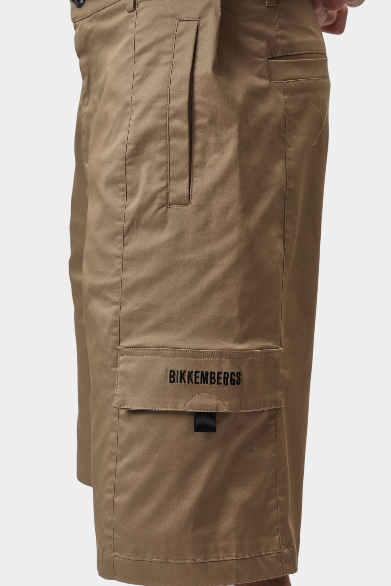 BMP0886 Шорты Bikkembergs Бежевый