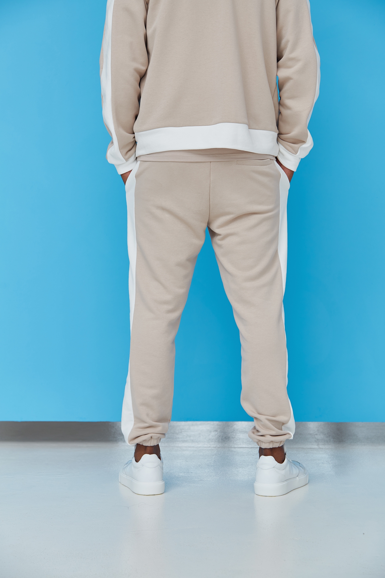 M-221-20-3376 Брюки спортивные джоггеры The Hills Бежевый