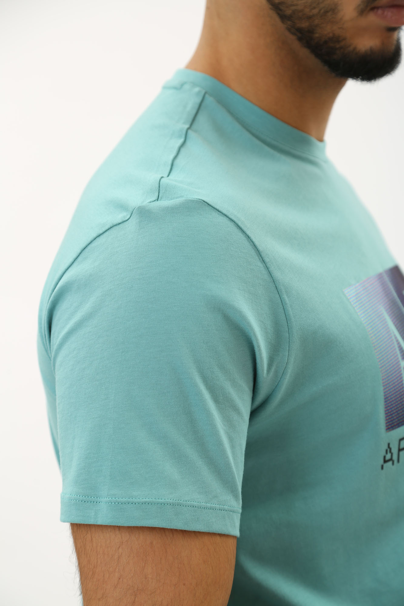 3DZTJB_ZJBYZ Футболка Armani Exchange Бирюзовый