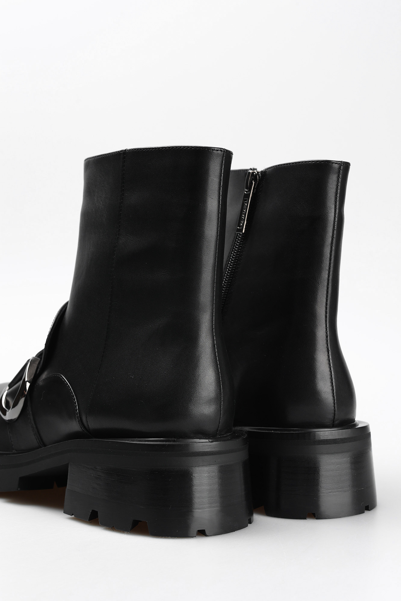 8-7022-627-1BGR  Ботинки женские Ботинки Graciana Черный