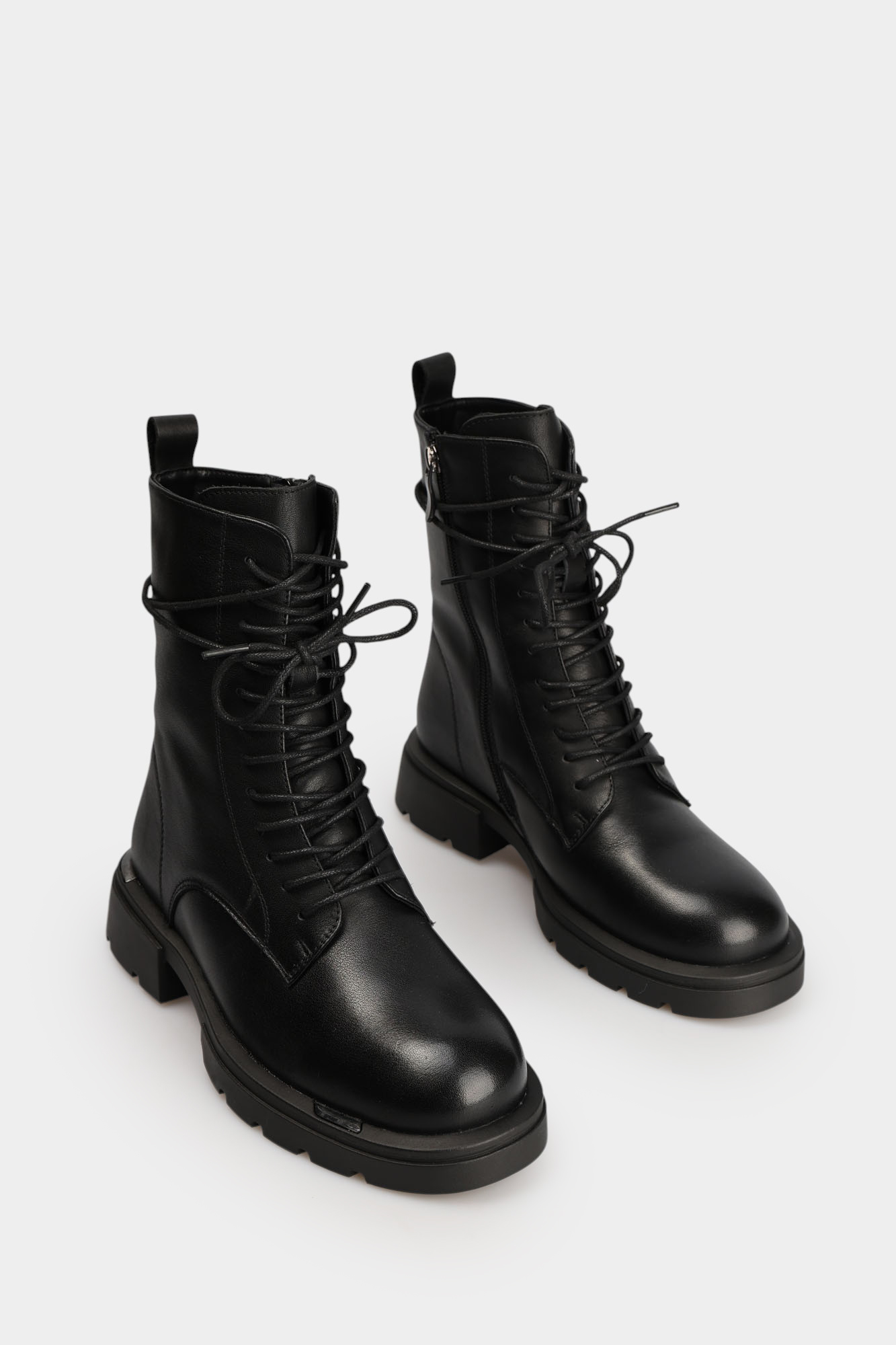 MC21847-WN Ботинки Marc Cony Черный