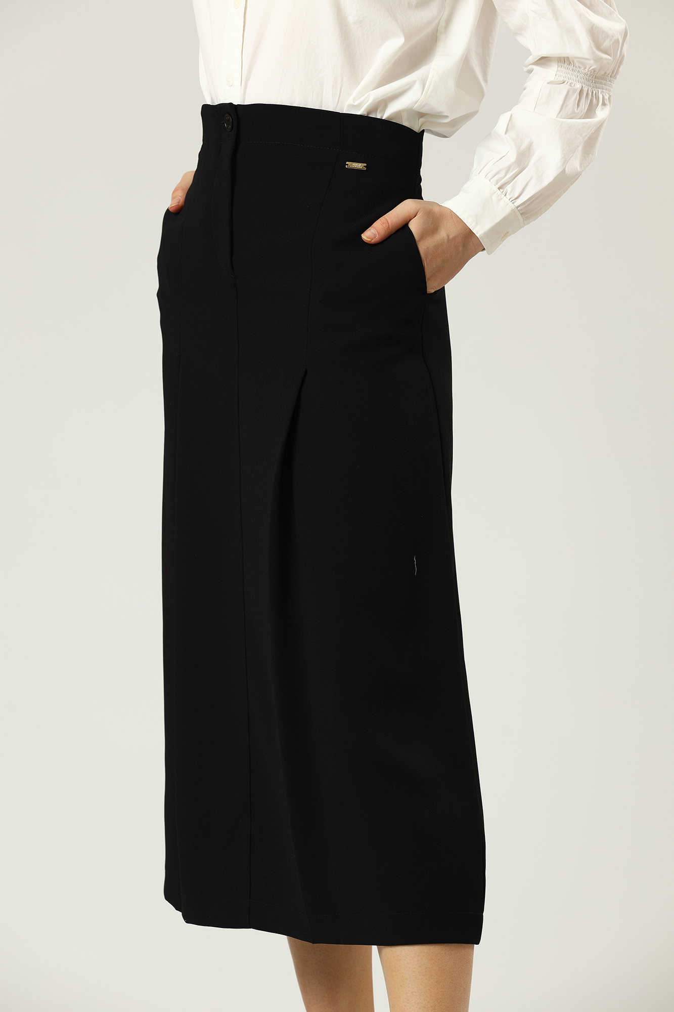 6HYN18_YNPNZ_1200_BLACK юбка armani exchange 