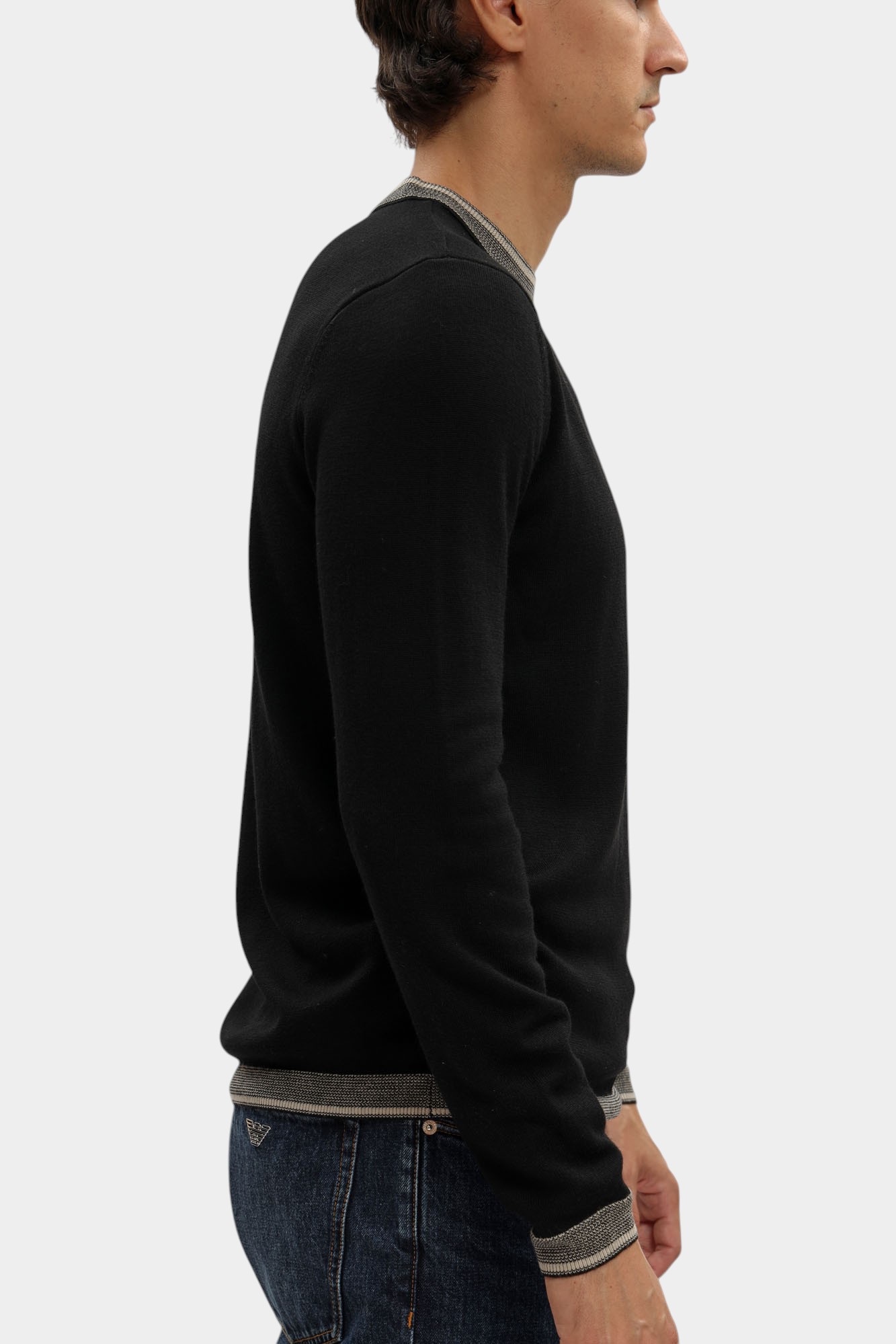 EM003387_ AF14697 Джемпер Emporio Armani Черный