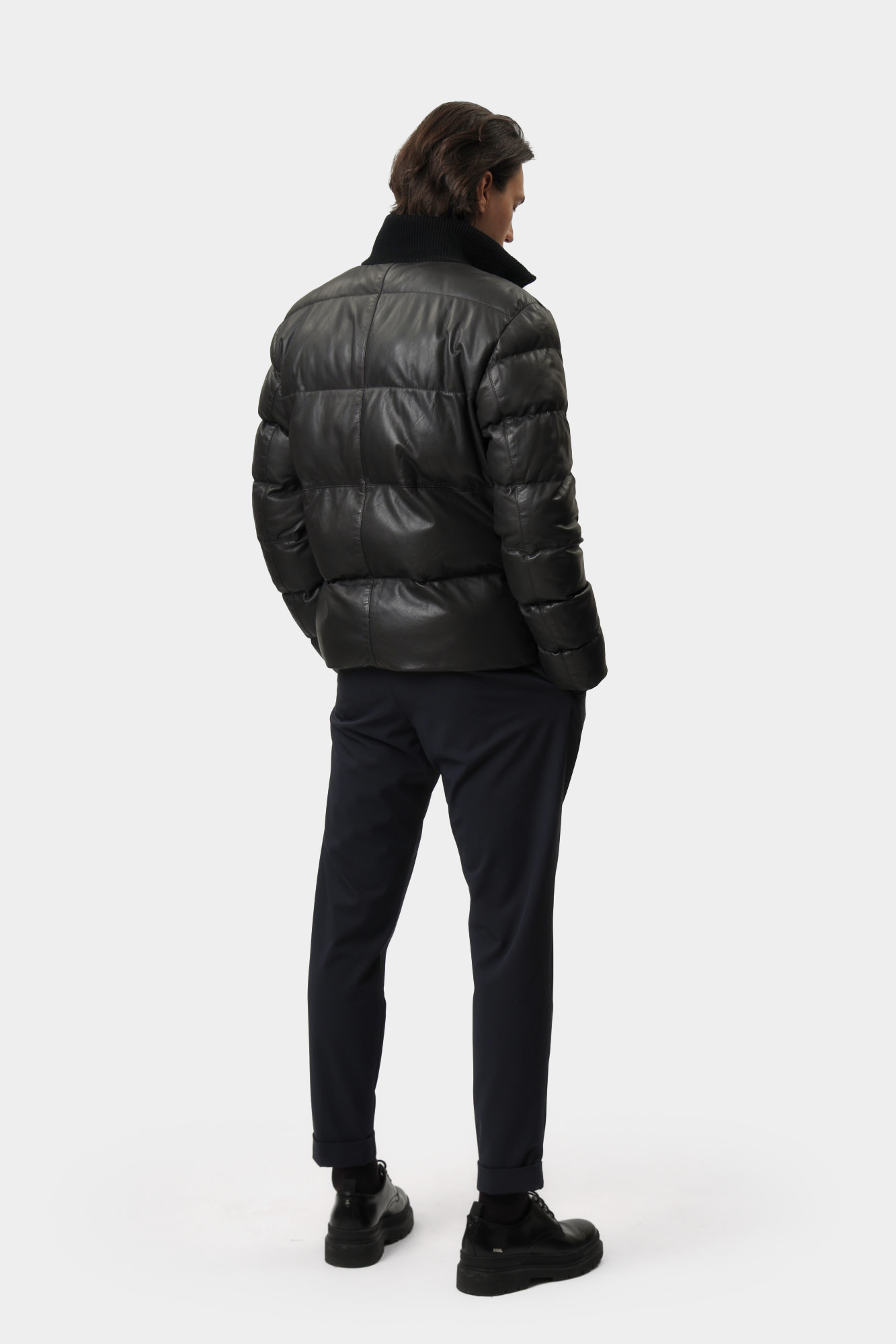 110138_80000445 Куртка кожаная Strellson Серый